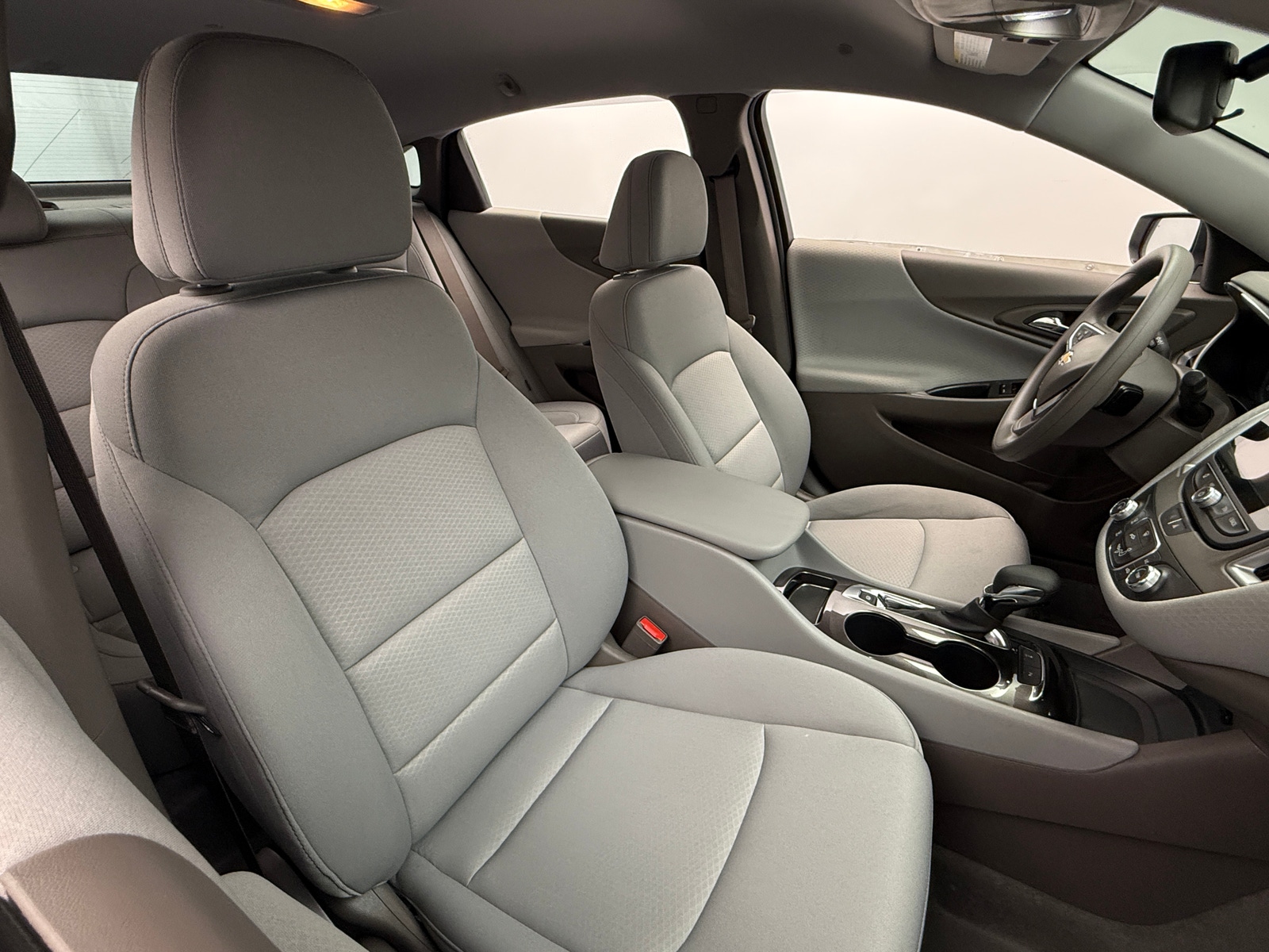 Thumbnail: 2025 Chevrolet Malibu - 2