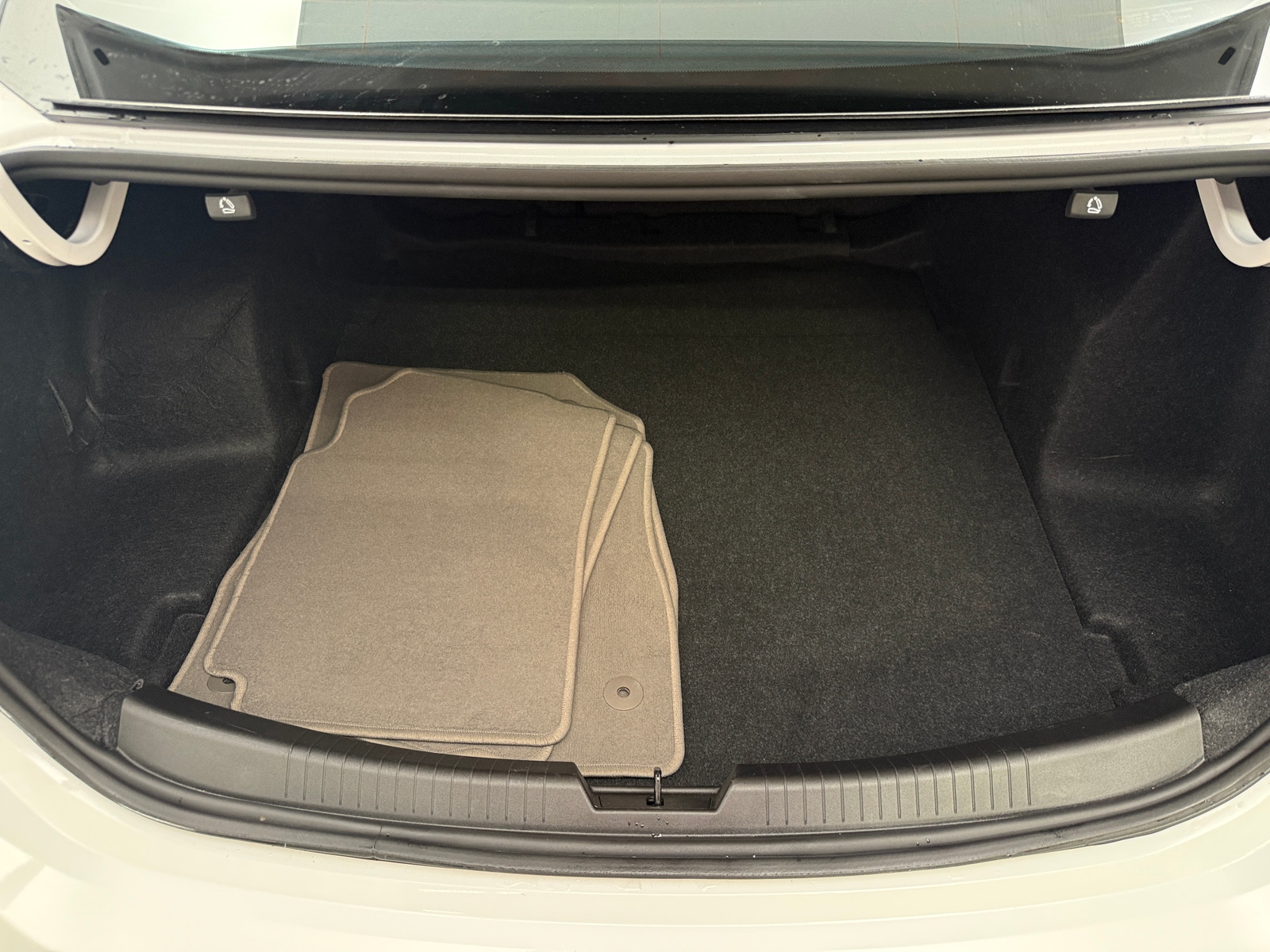 Thumbnail: 2025 Chevrolet Malibu - 7