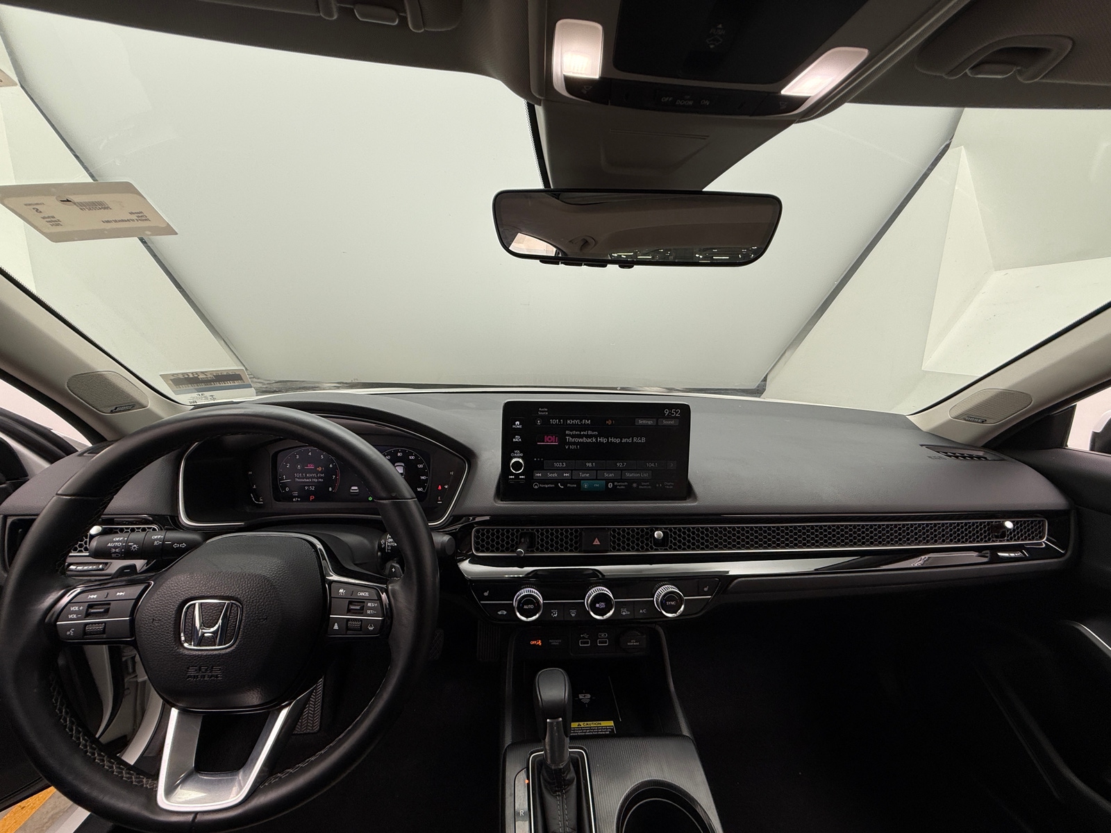 Thumbnail: 2024 Honda Civic - 2