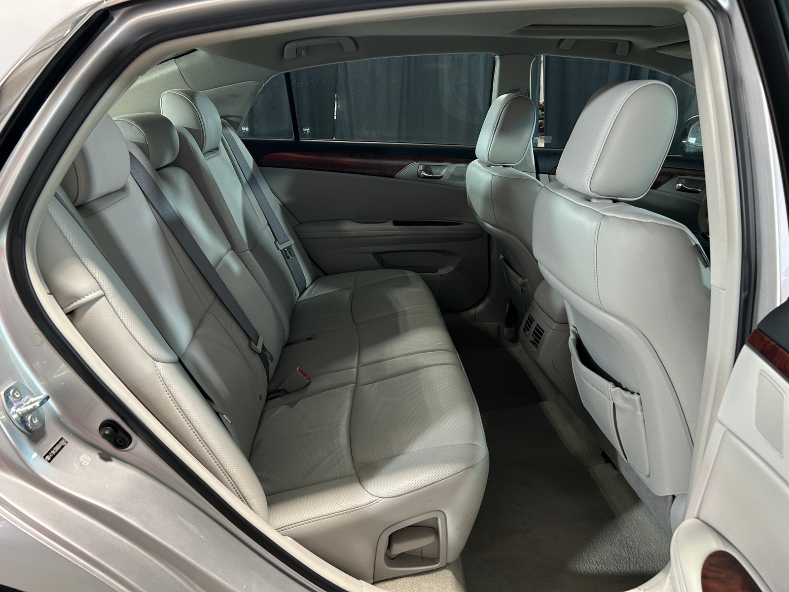 Thumbnail: 2011 Toyota Avalon - 5