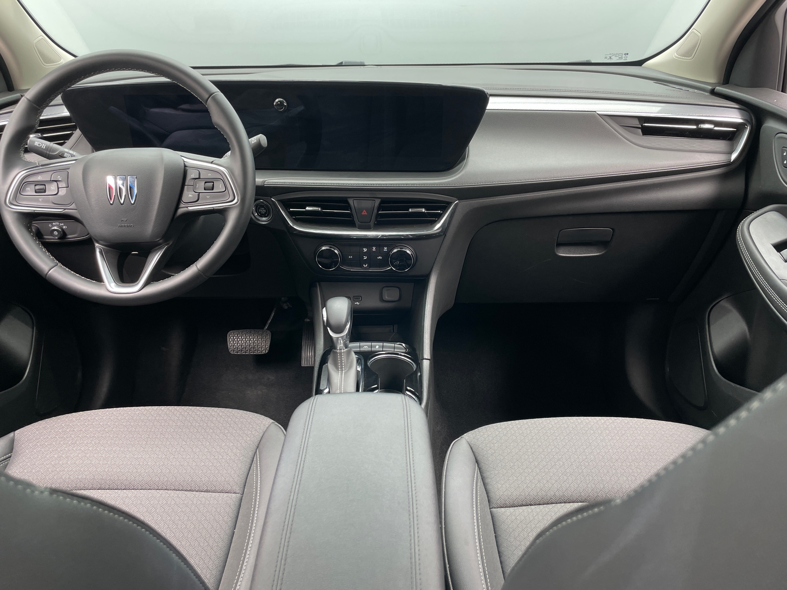 Thumbnail: 2025 Buick Encore GX - 2