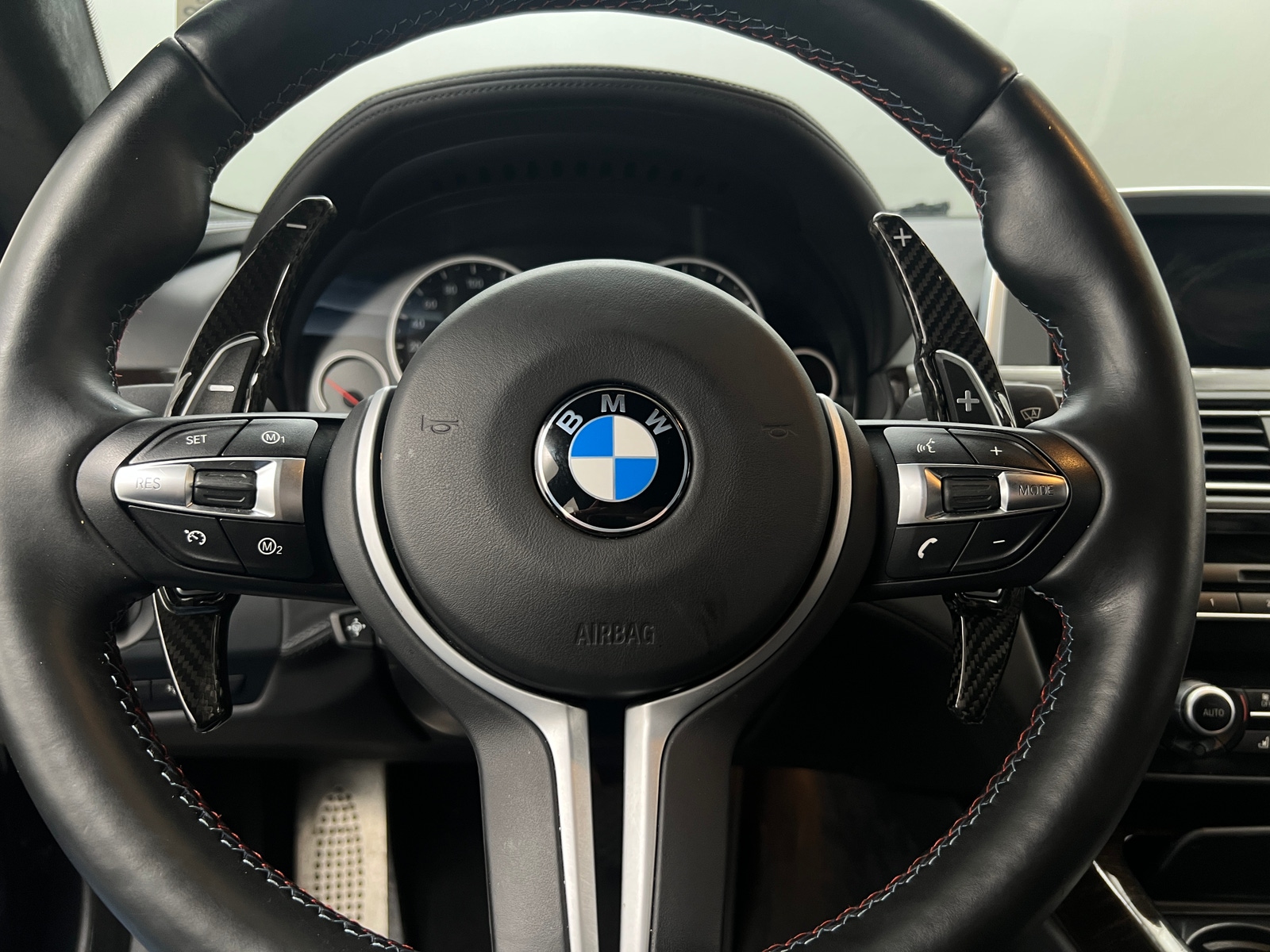 Thumbnail: 2014 BMW M6 - 3