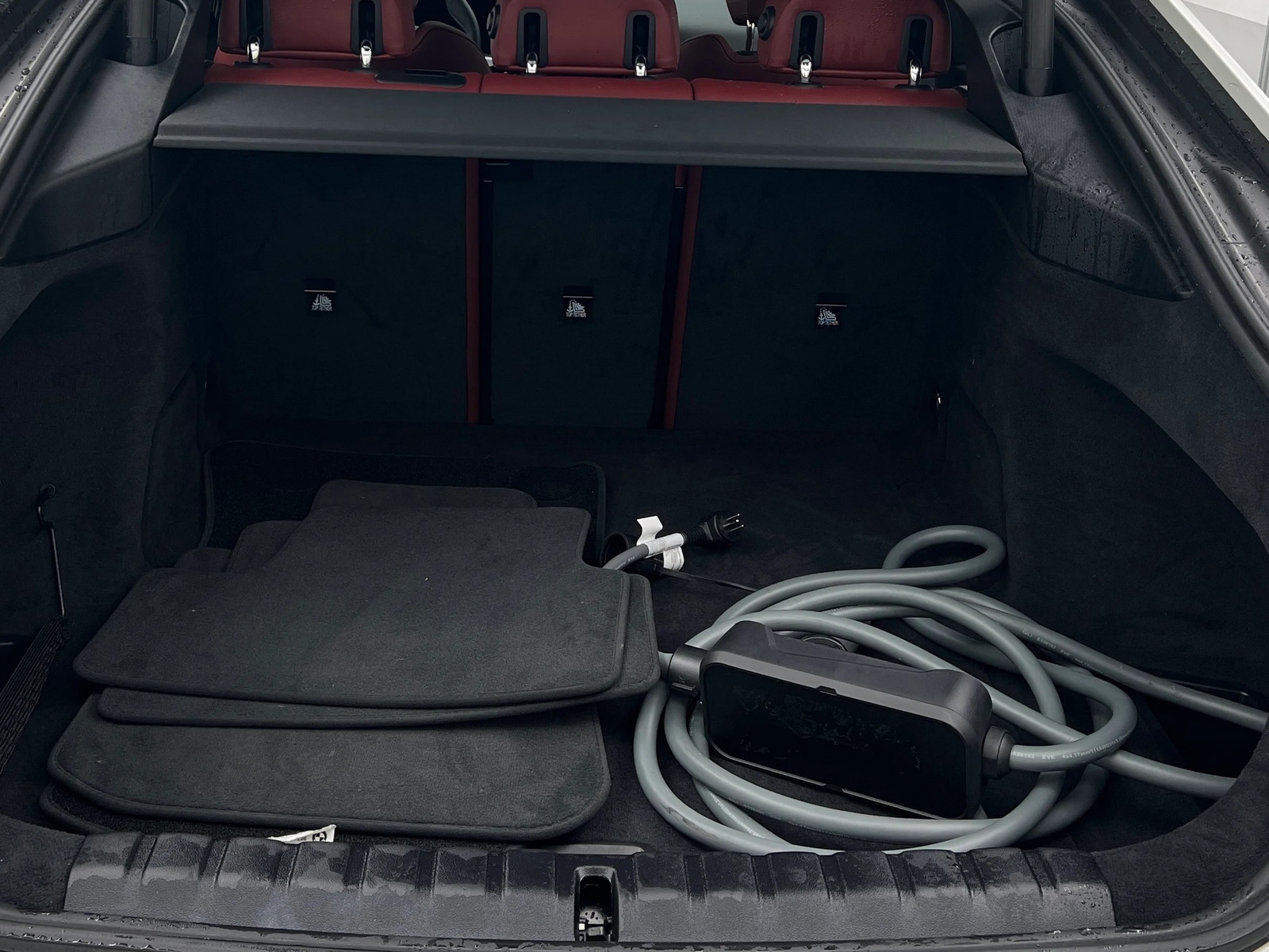 Thumbnail: 2025 BMW i4 - 6