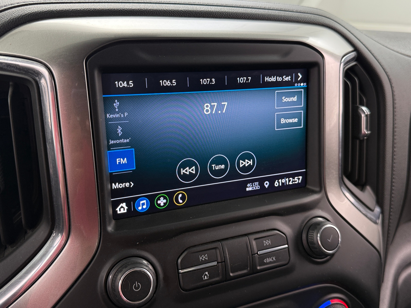 Thumbnail: 2020 Chevrolet Silverado 1500 - 4