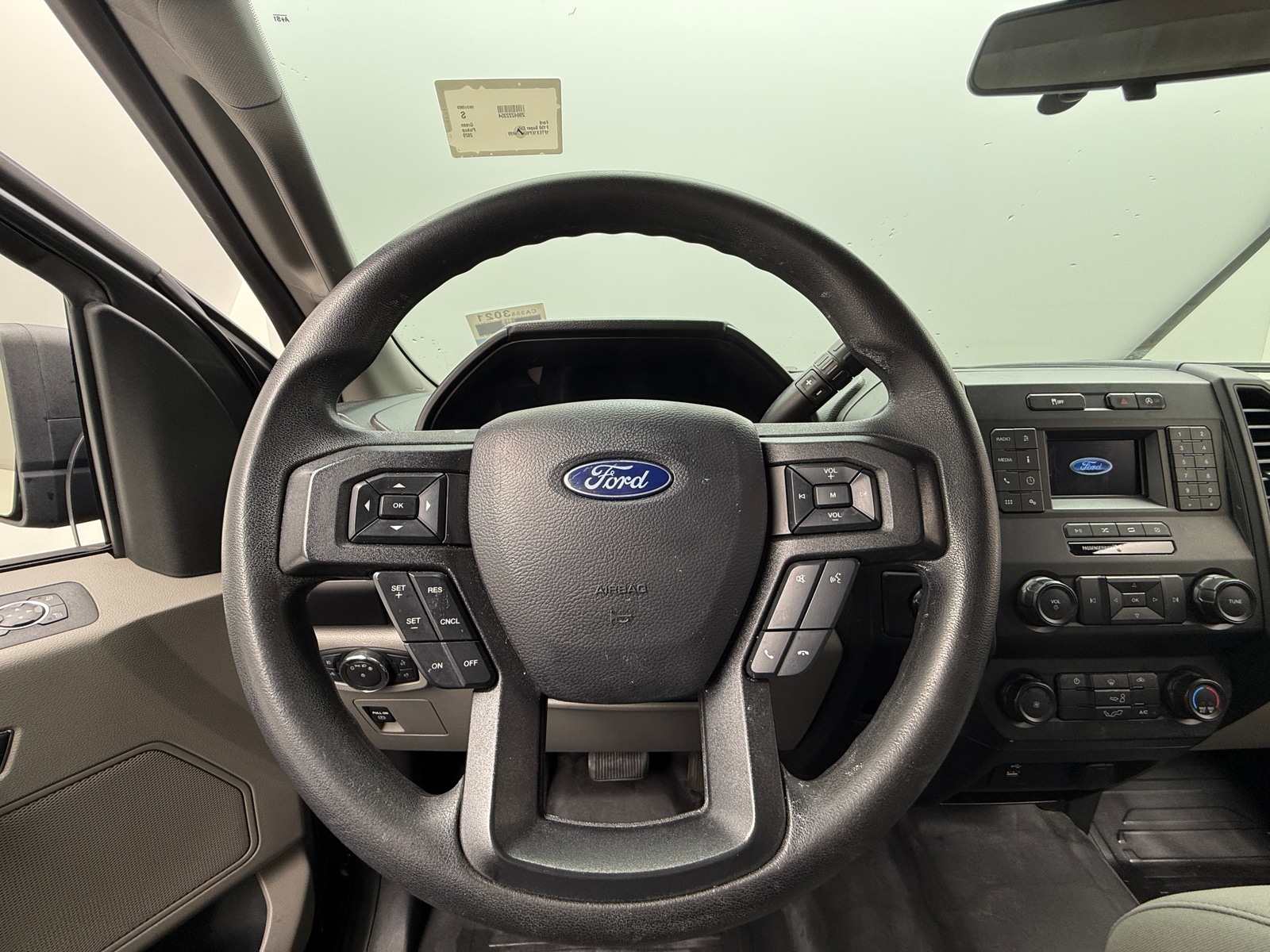 Thumbnail: 2020 Ford Econoline - 5