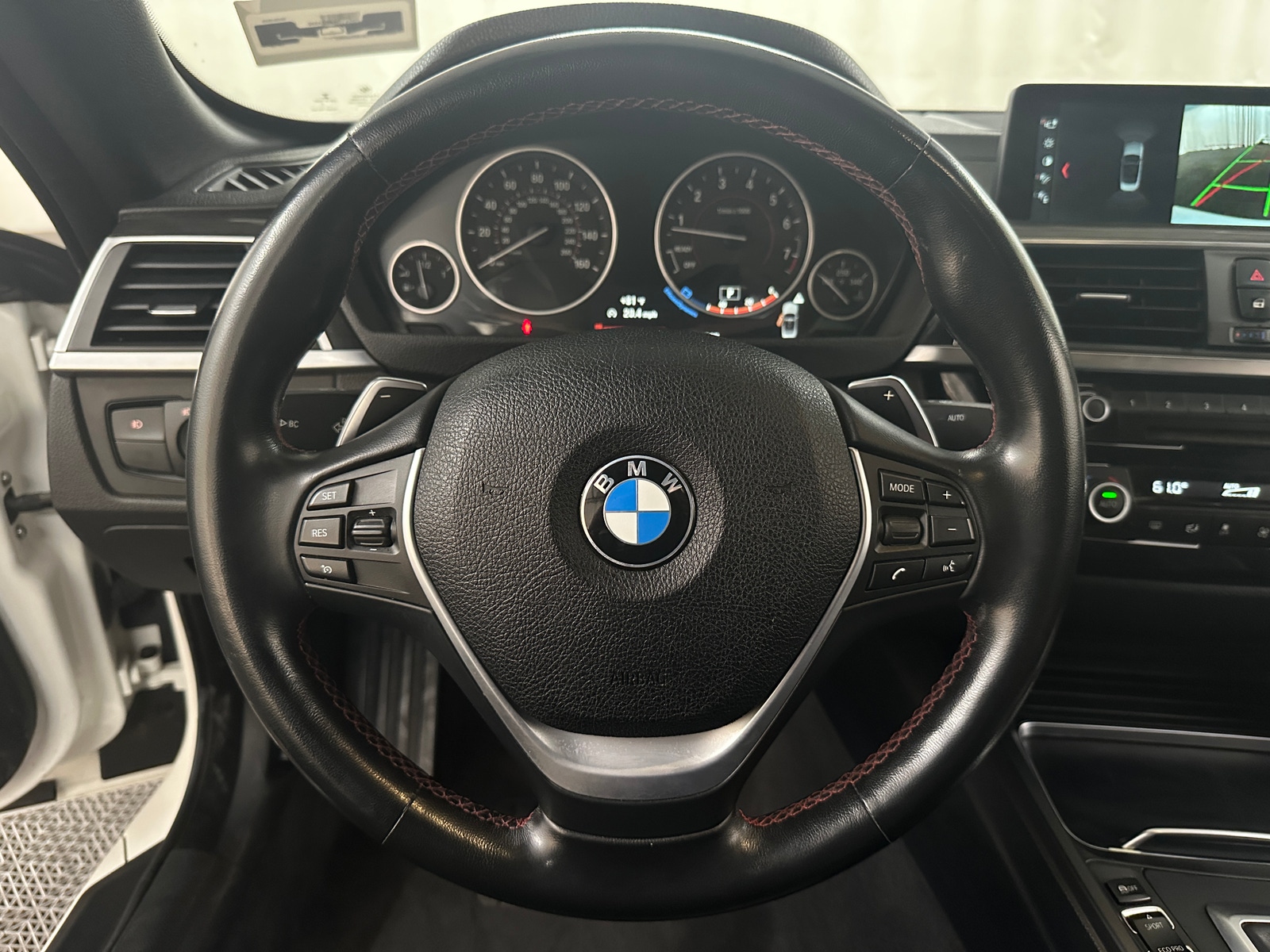 Thumbnail: 2018 BMW 4 Series - 5