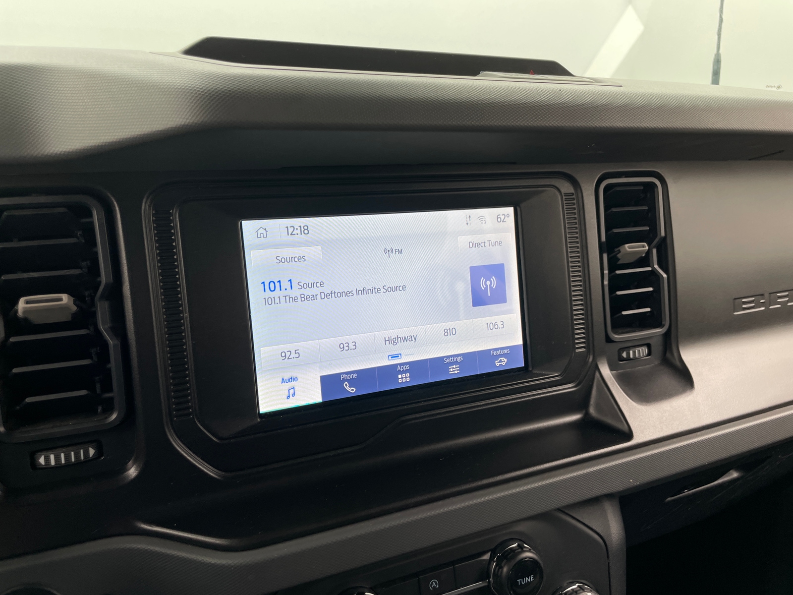 Thumbnail: 2023 Ford Bronco - 3