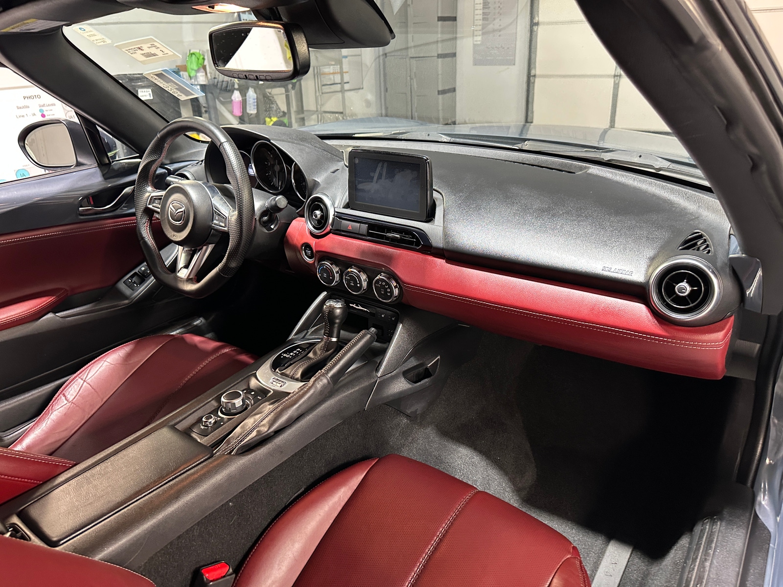 Thumbnail: 2020 Mazda MX-5 Miata - 2