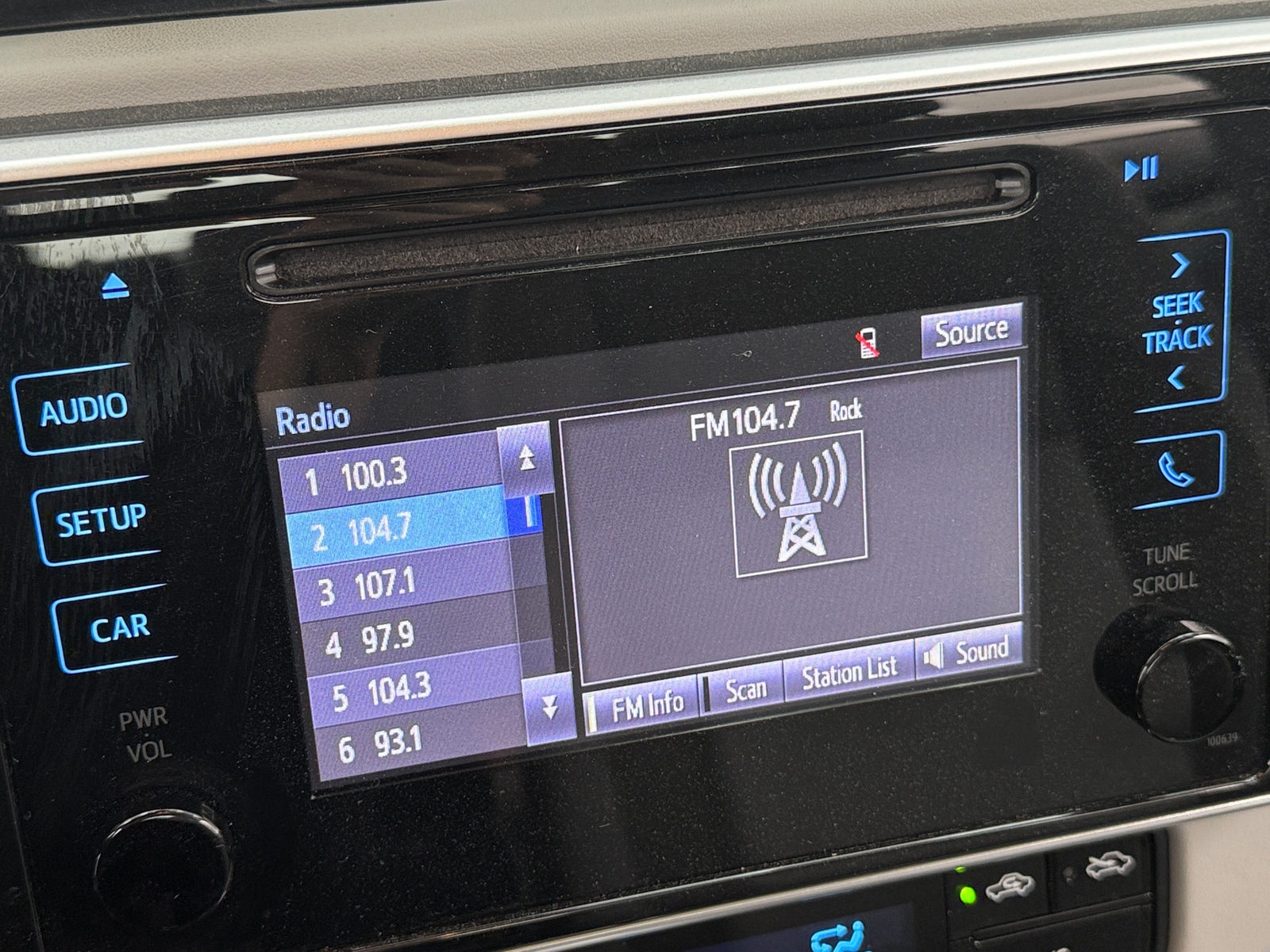 Thumbnail: 2019 Toyota Corolla - 4