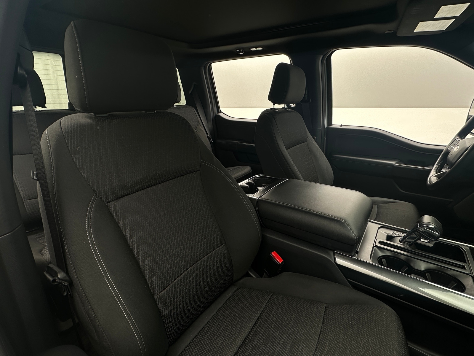 Thumbnail: 2022 Ford Econoline - 2