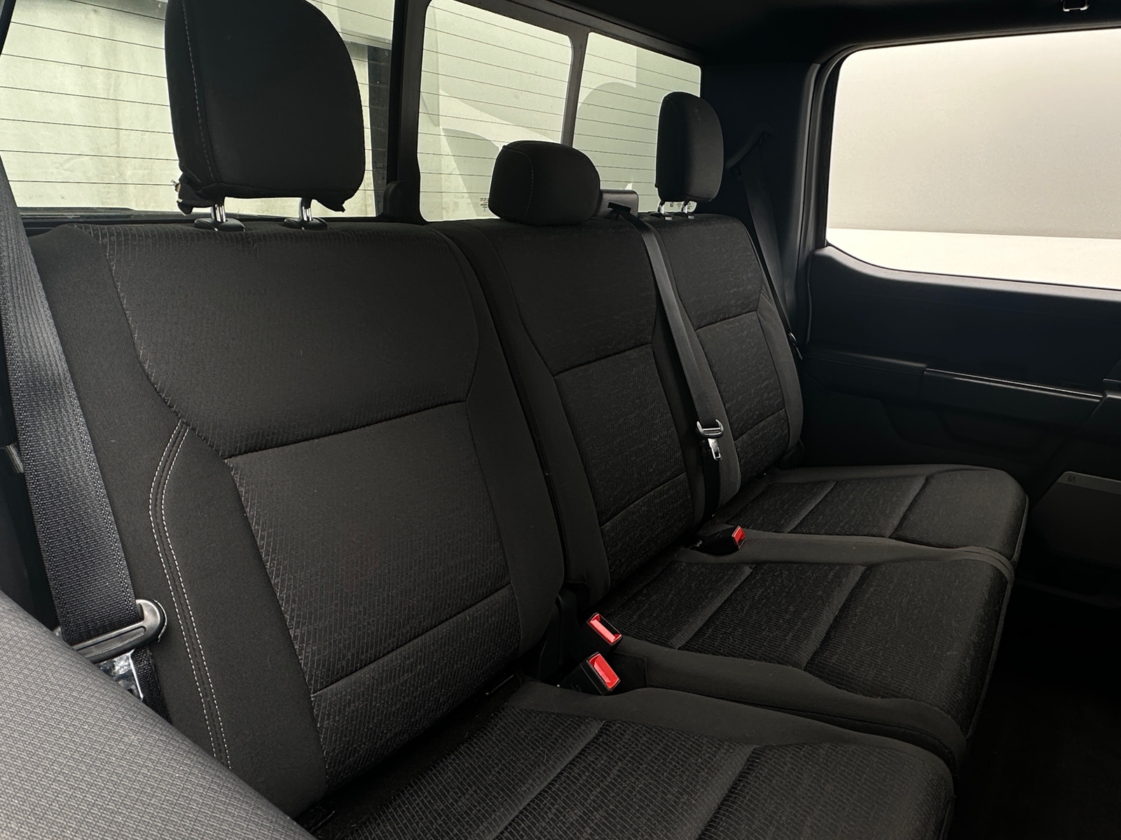 Thumbnail: 2022 Ford Econoline - 6