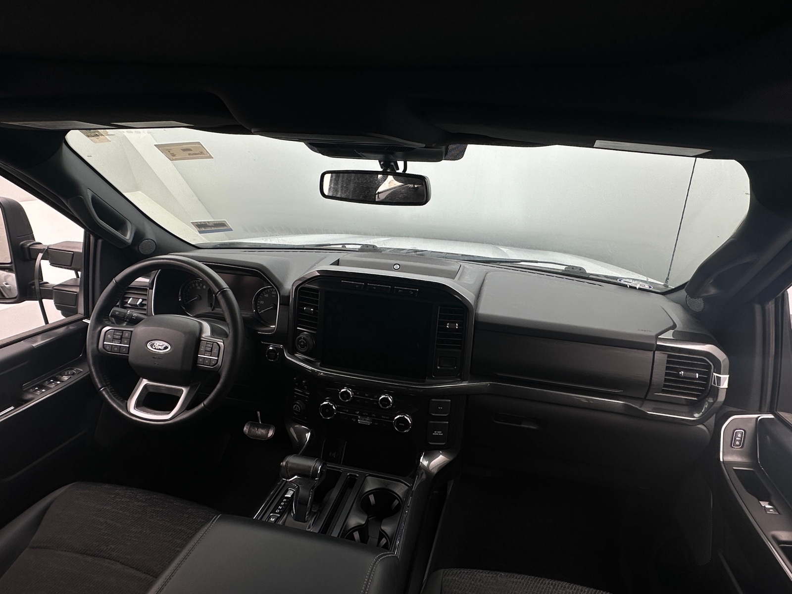 Thumbnail: 2022 Ford Econoline - 3