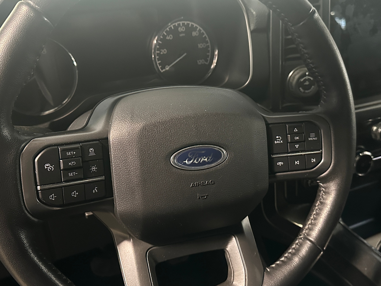 Thumbnail: 2022 Ford Econoline - 5