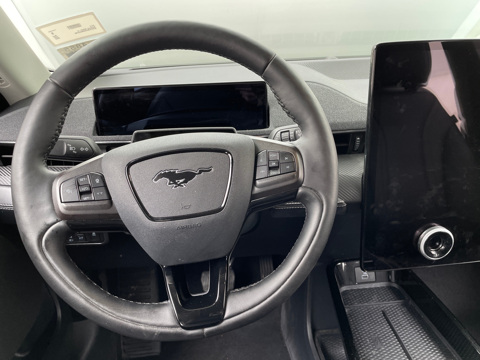 Thumbnail: 2022 Ford Mustang Mach-E - 4