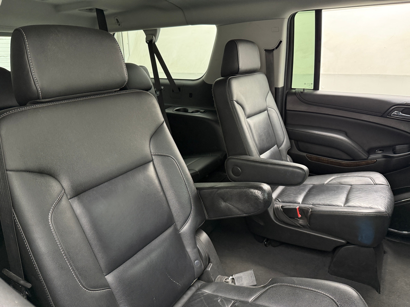 Thumbnail: 2019 Chevrolet Suburban - 5