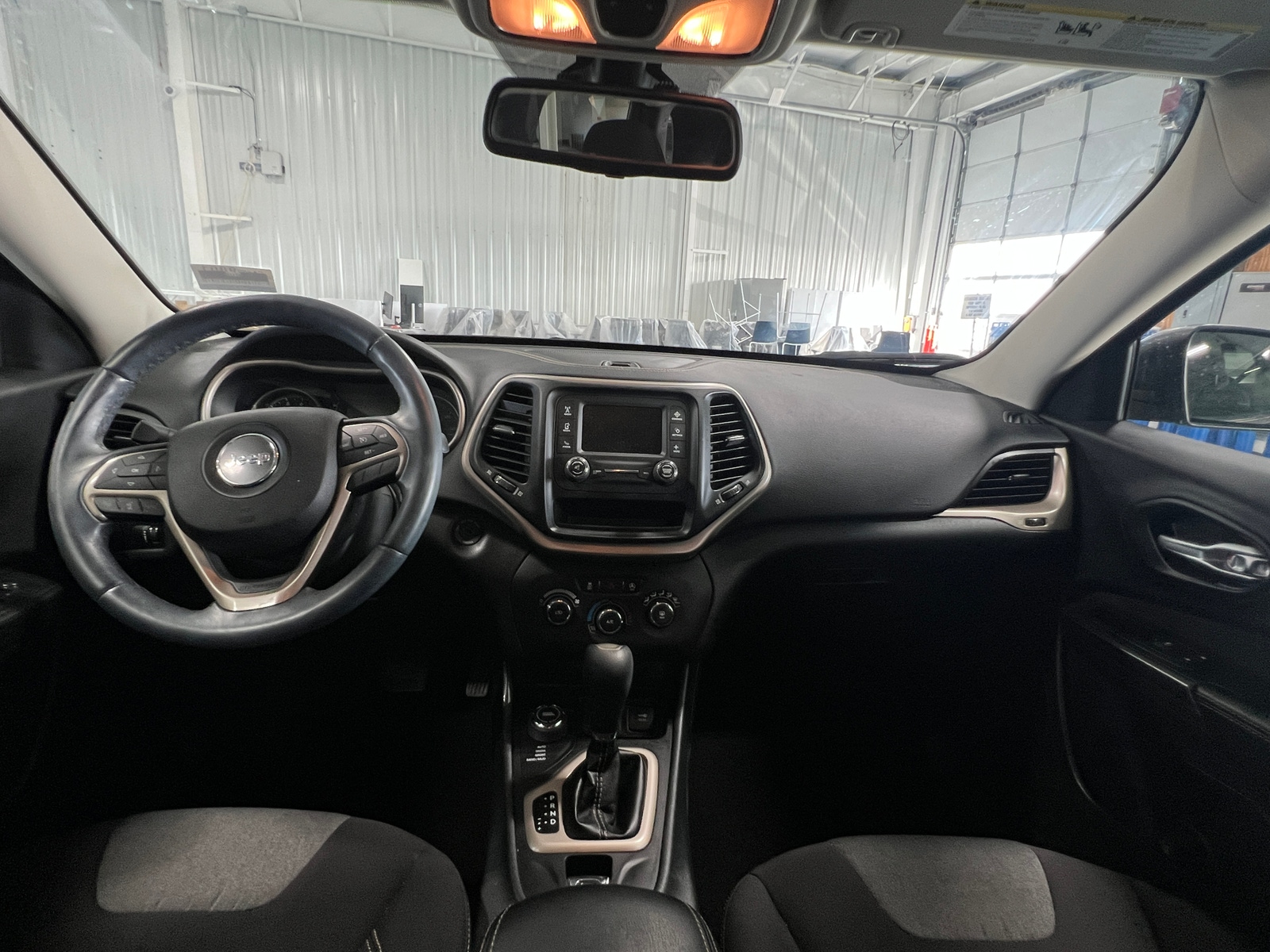 Thumbnail: 2016 Jeep Cherokee - 3