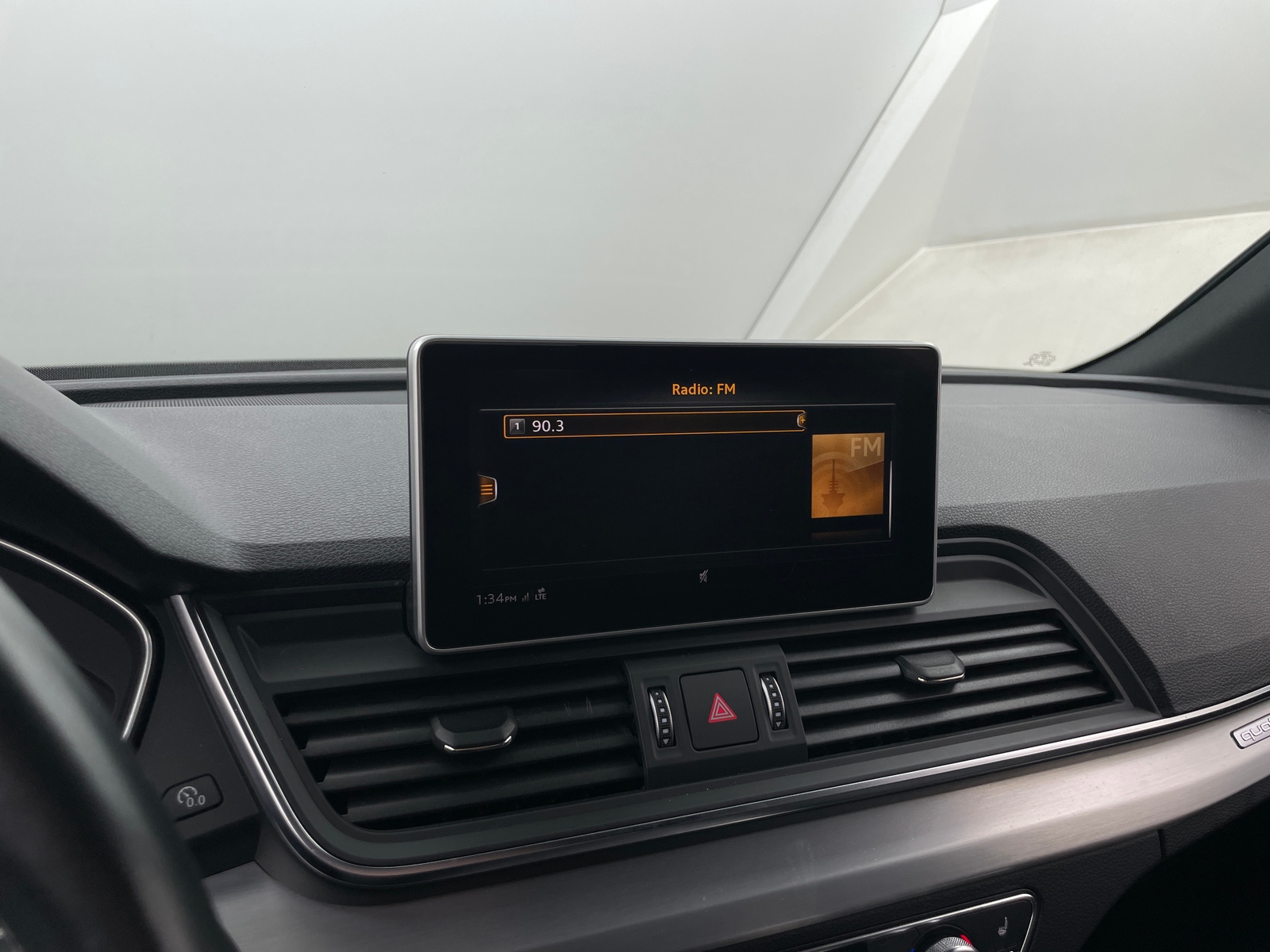 Thumbnail: 2018 Audi SQ5 - 3