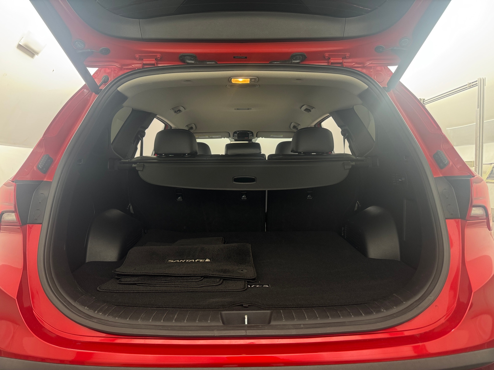 Thumbnail: 2023 Hyundai Santa Fe - 6