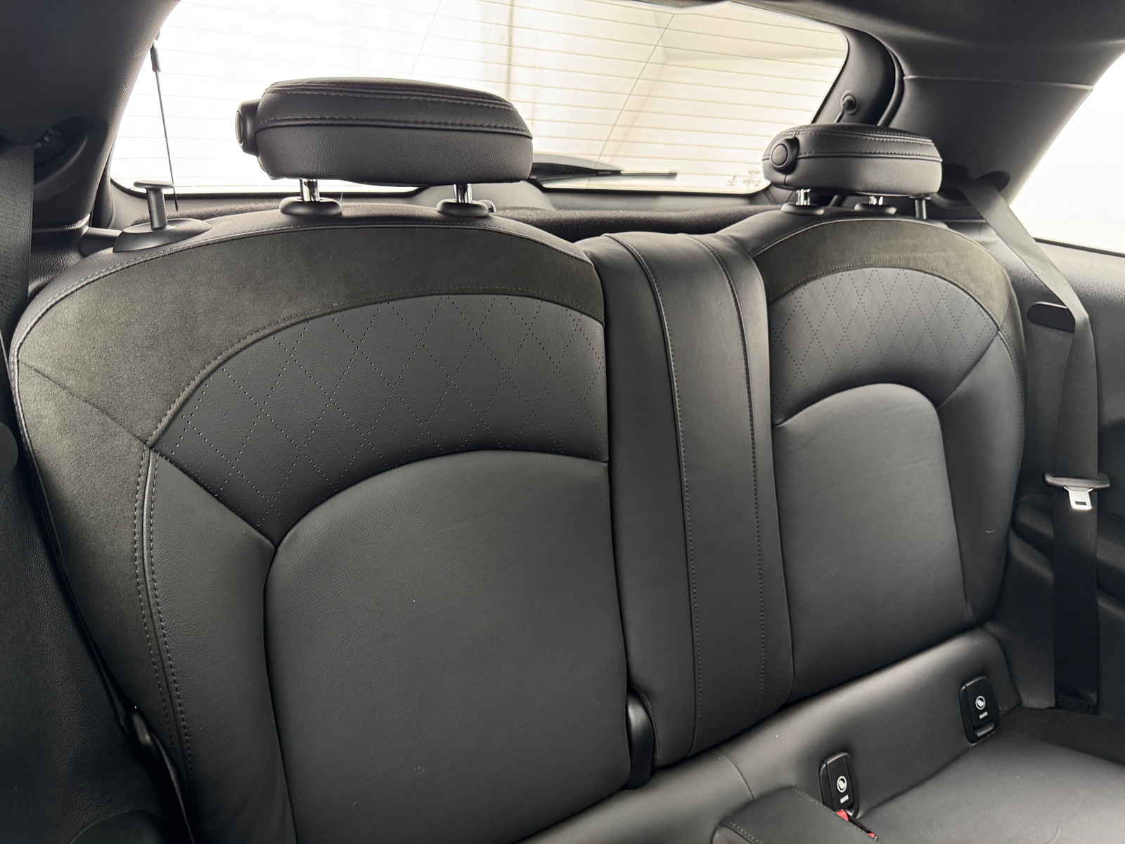 Thumbnail: 2023 MINI Cooper Hardtop - 5