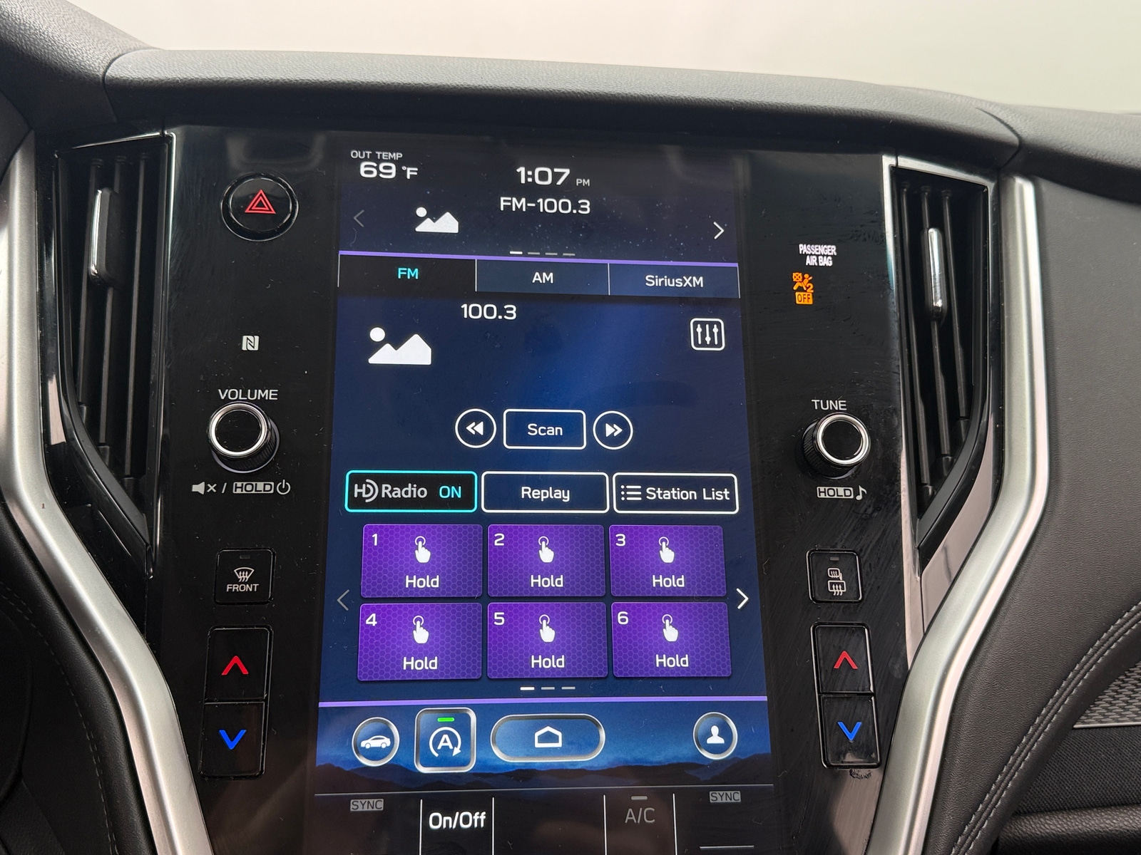 Thumbnail: 2022 Subaru Legacy - 4