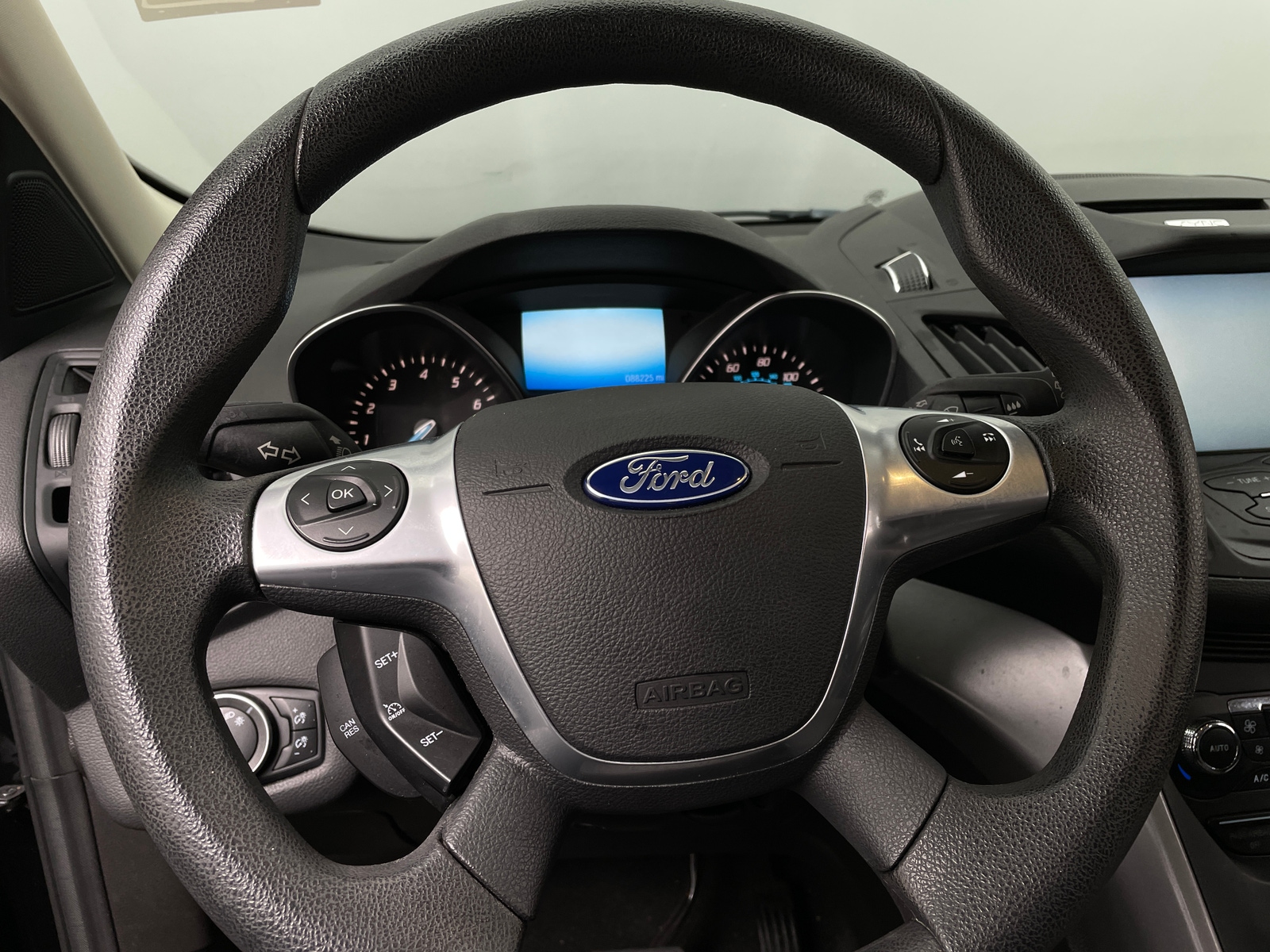 Thumbnail: 2015 Ford Escape - 5