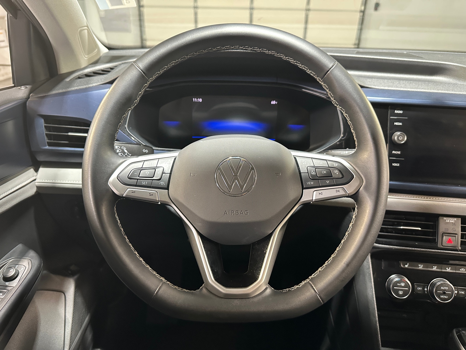 Thumbnail: 2024 Volkswagen Taos - 5