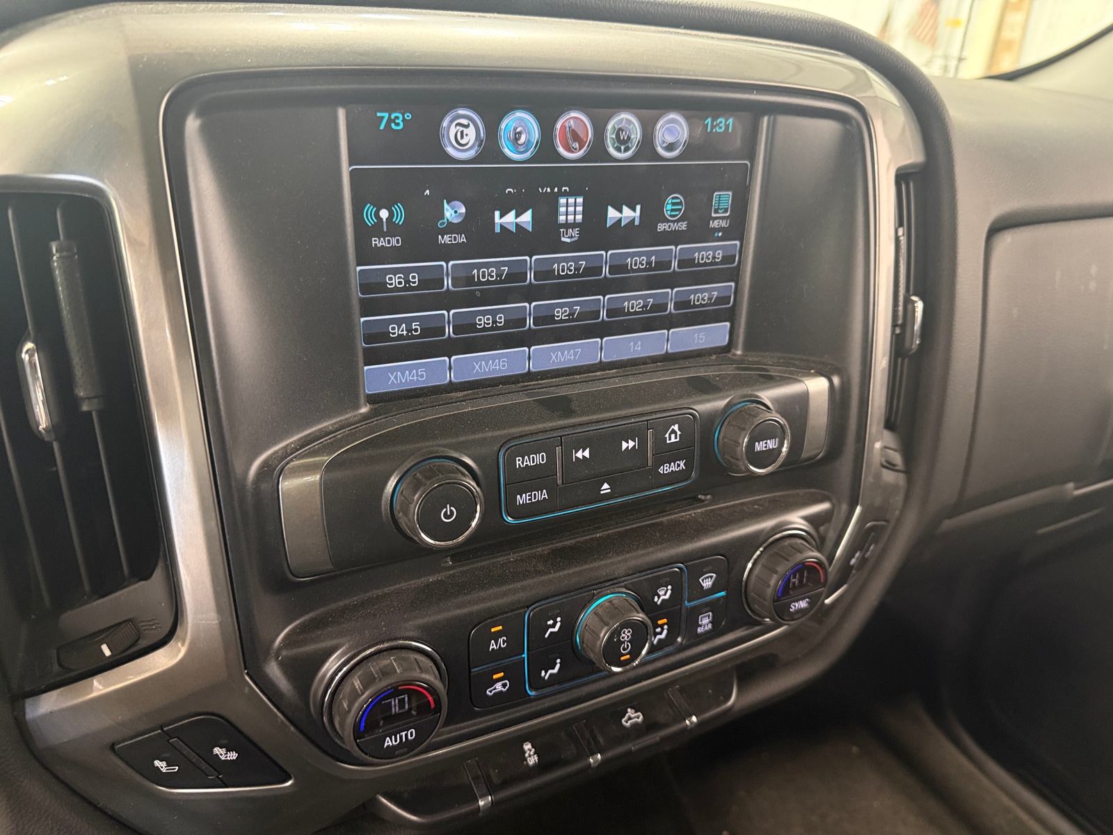 Thumbnail: 2018 Chevrolet Silverado 1500 - 4