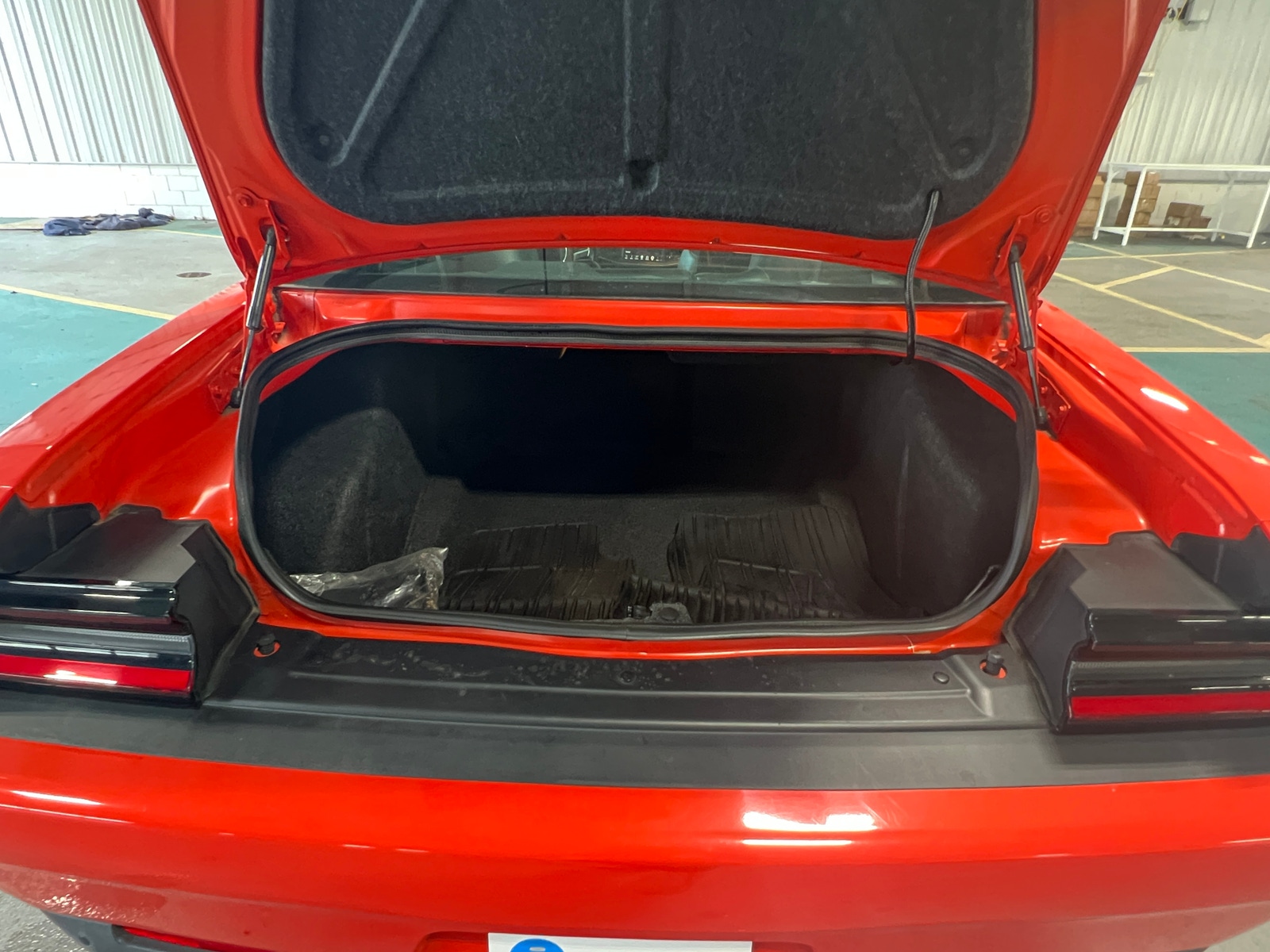 Thumbnail: 2016 Dodge Challenger - 4