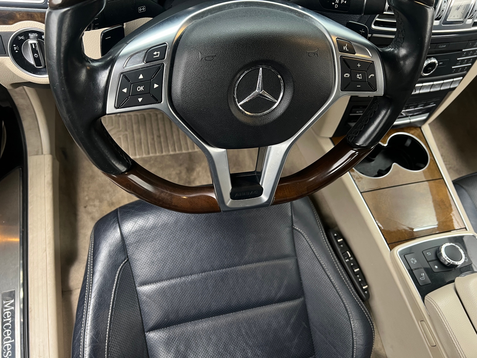 Thumbnail: 2016 Mercedes-Benz E-Class - 4