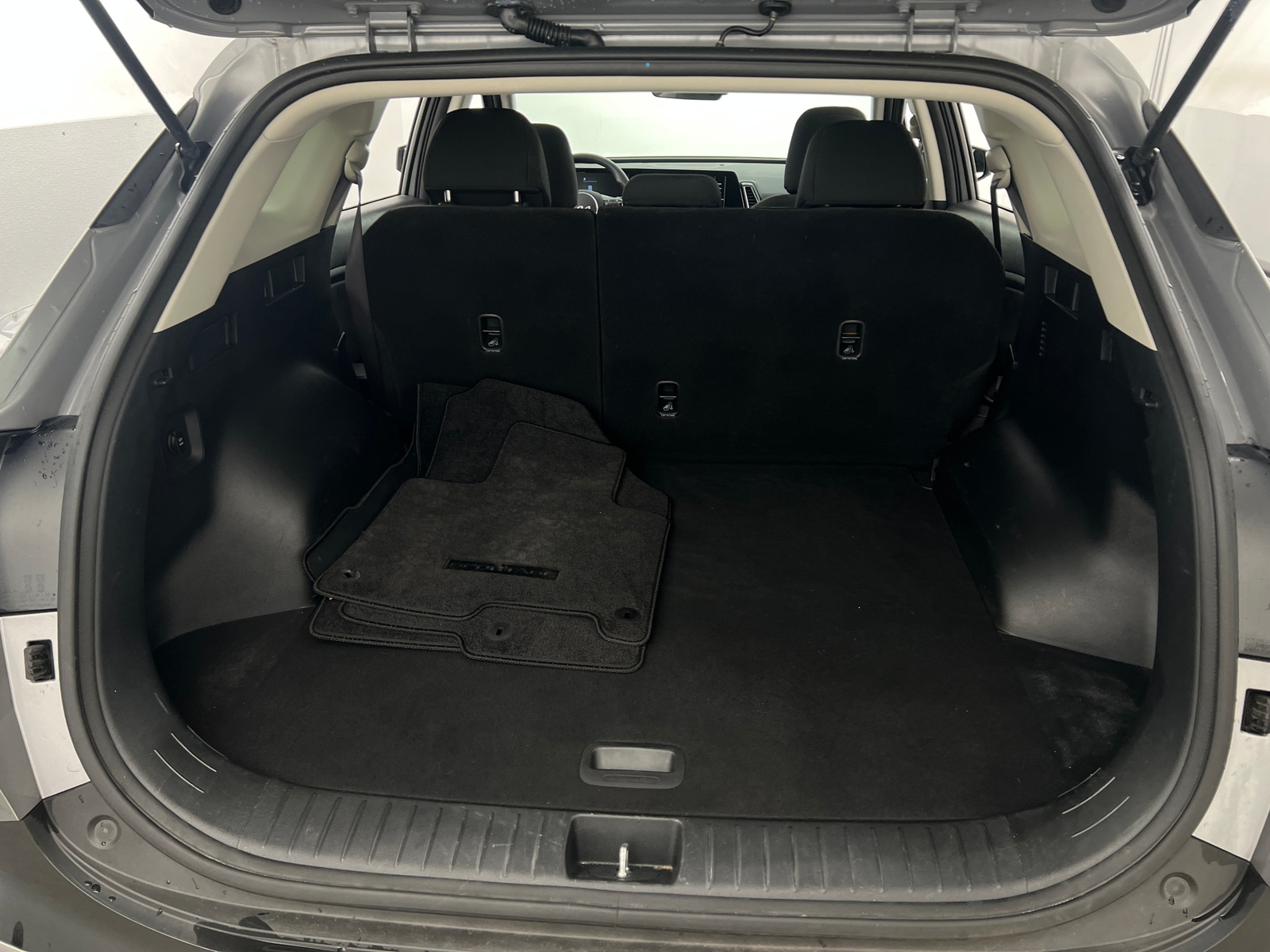 Thumbnail: 2024 Kia Sportage - 7