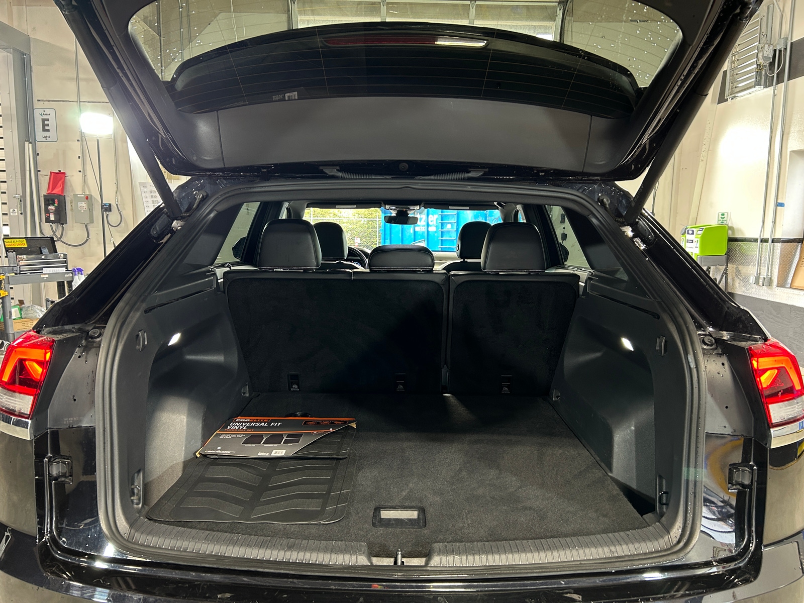 Thumbnail: 2024 Volkswagen Atlas - 7