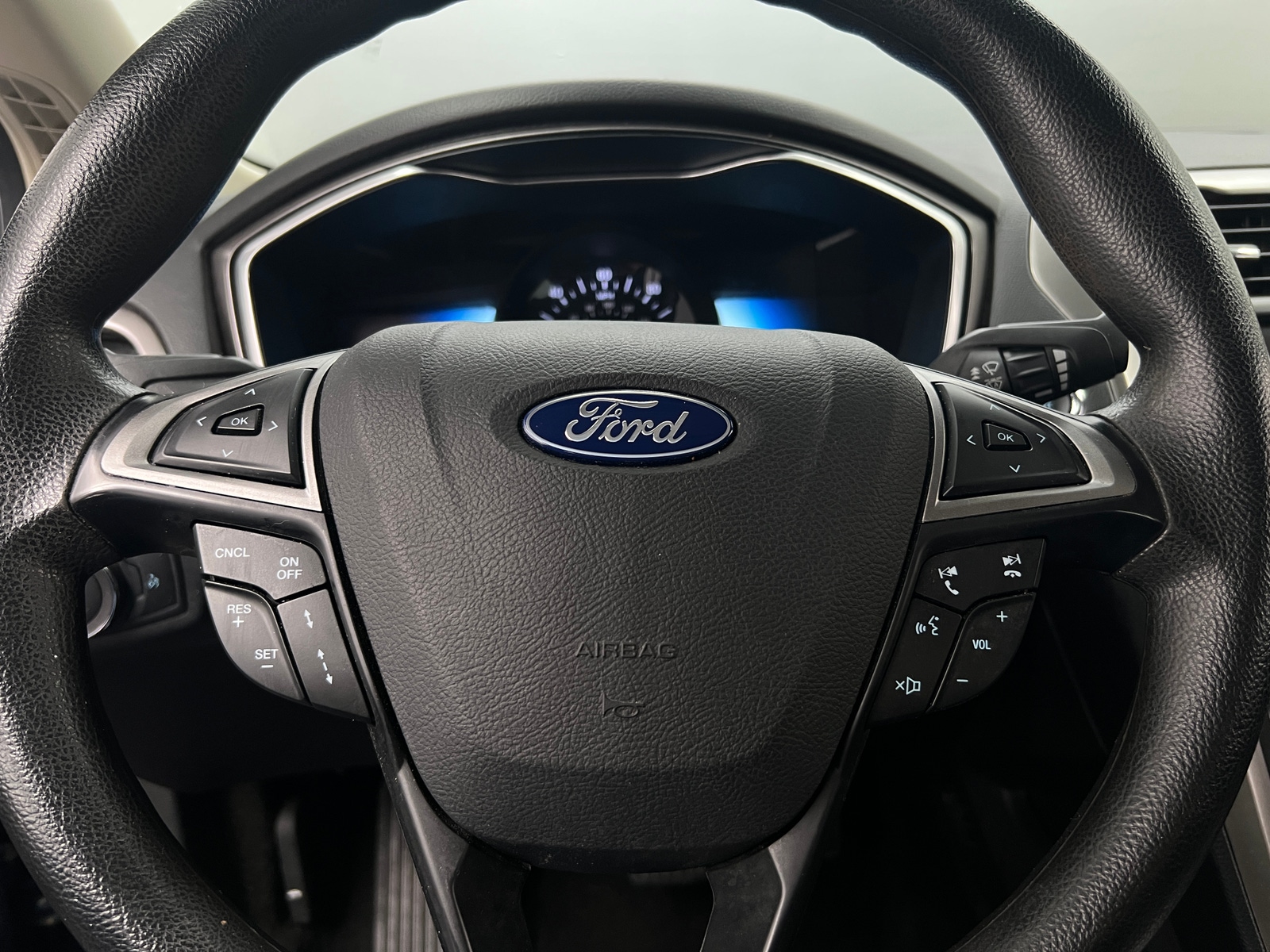 Thumbnail: 2019 Ford Fusion - 5