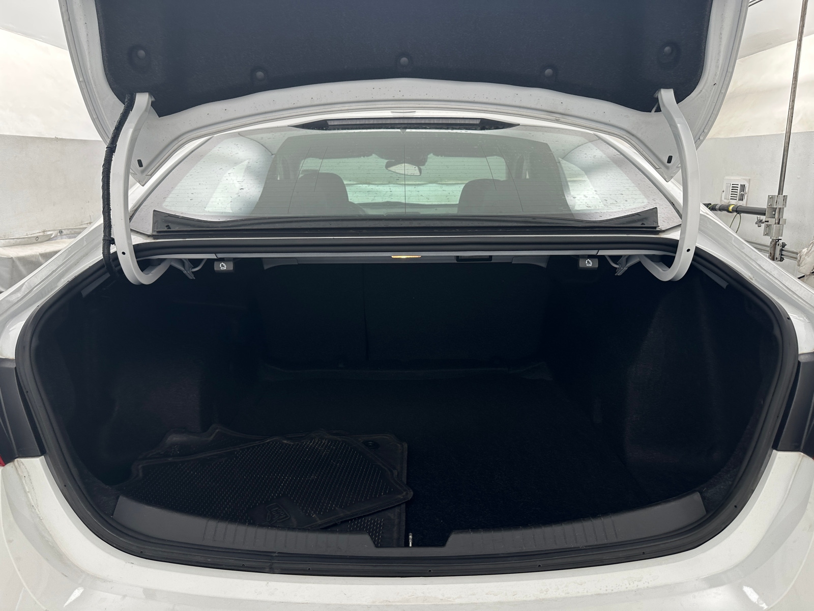 Thumbnail: 2024 Chevrolet Malibu - 7