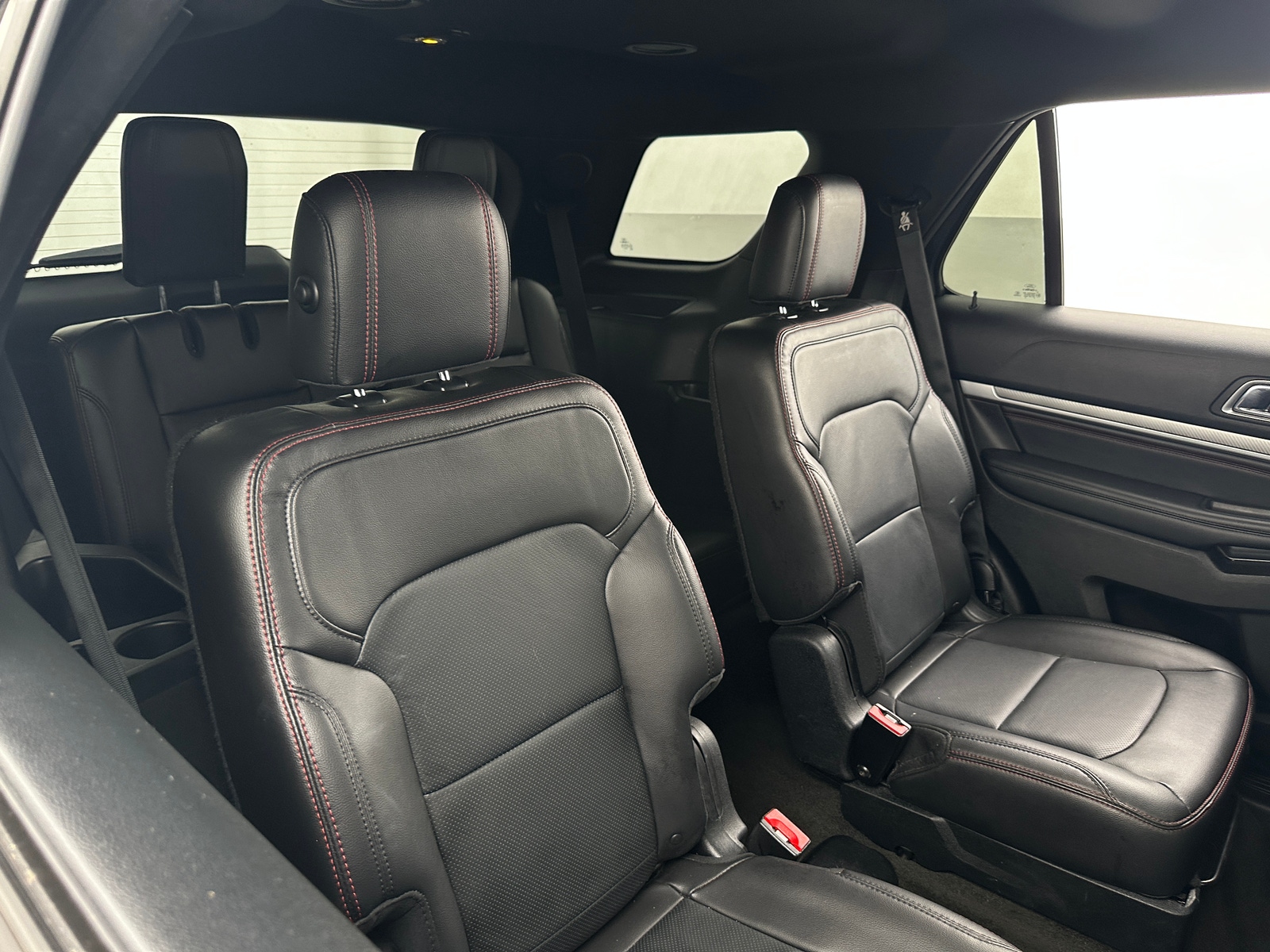 Thumbnail: 2017 Ford Explorer - 5