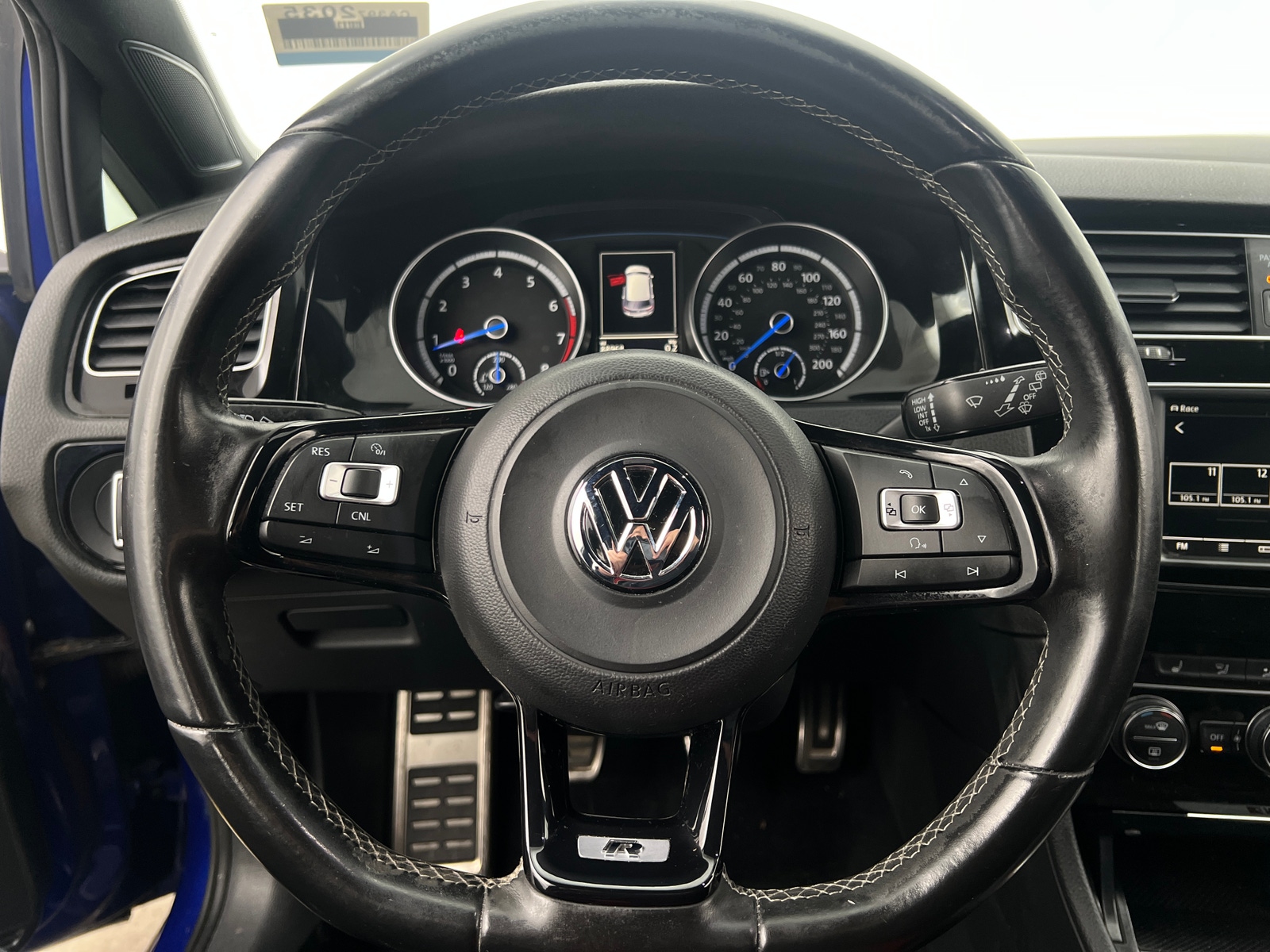 Thumbnail: 2016 Volkswagen Golf - 4