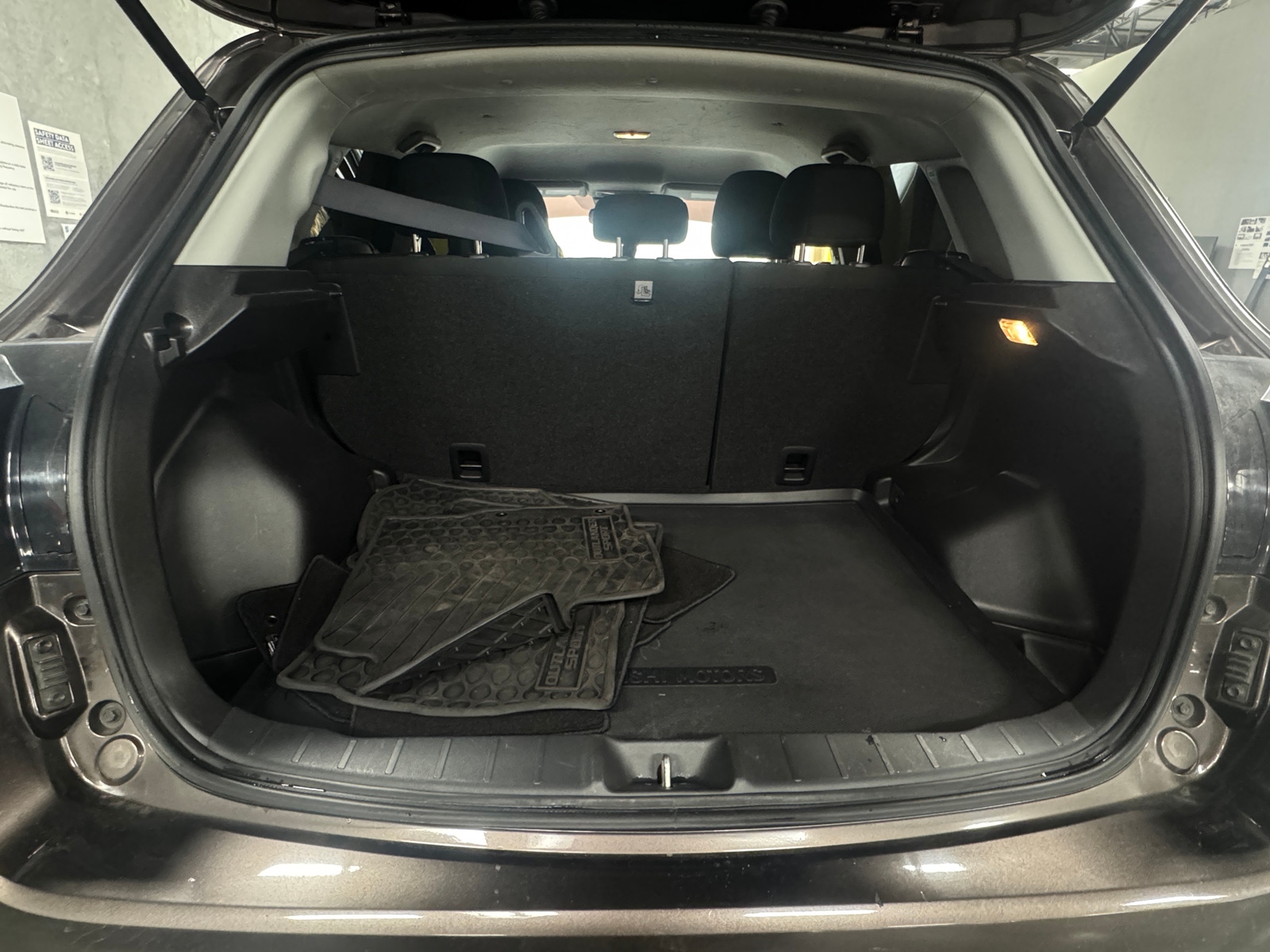 Thumbnail: 2021 Mitsubishi Outlander Sport - 7