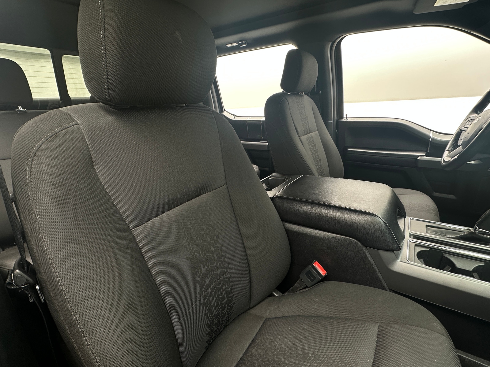 Thumbnail: 2018 Ford Econoline - 2