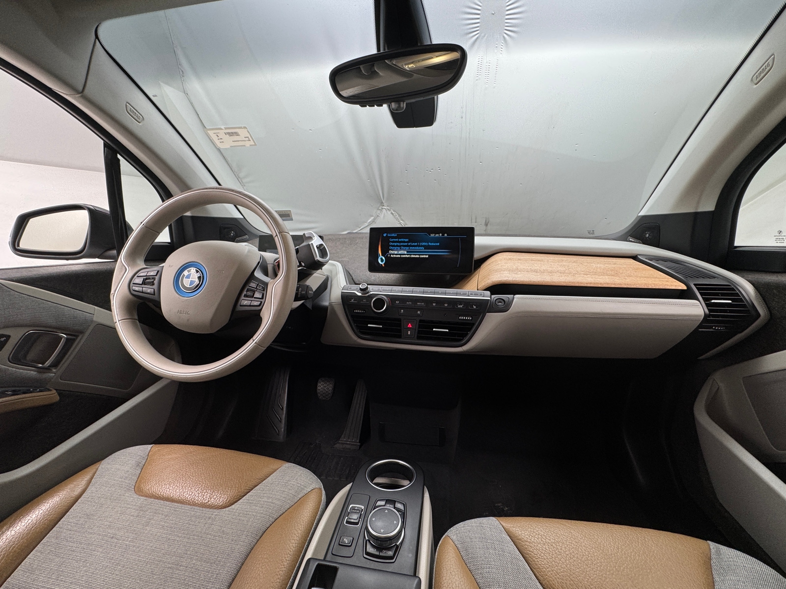 Thumbnail: 2015 BMW i3 - 3