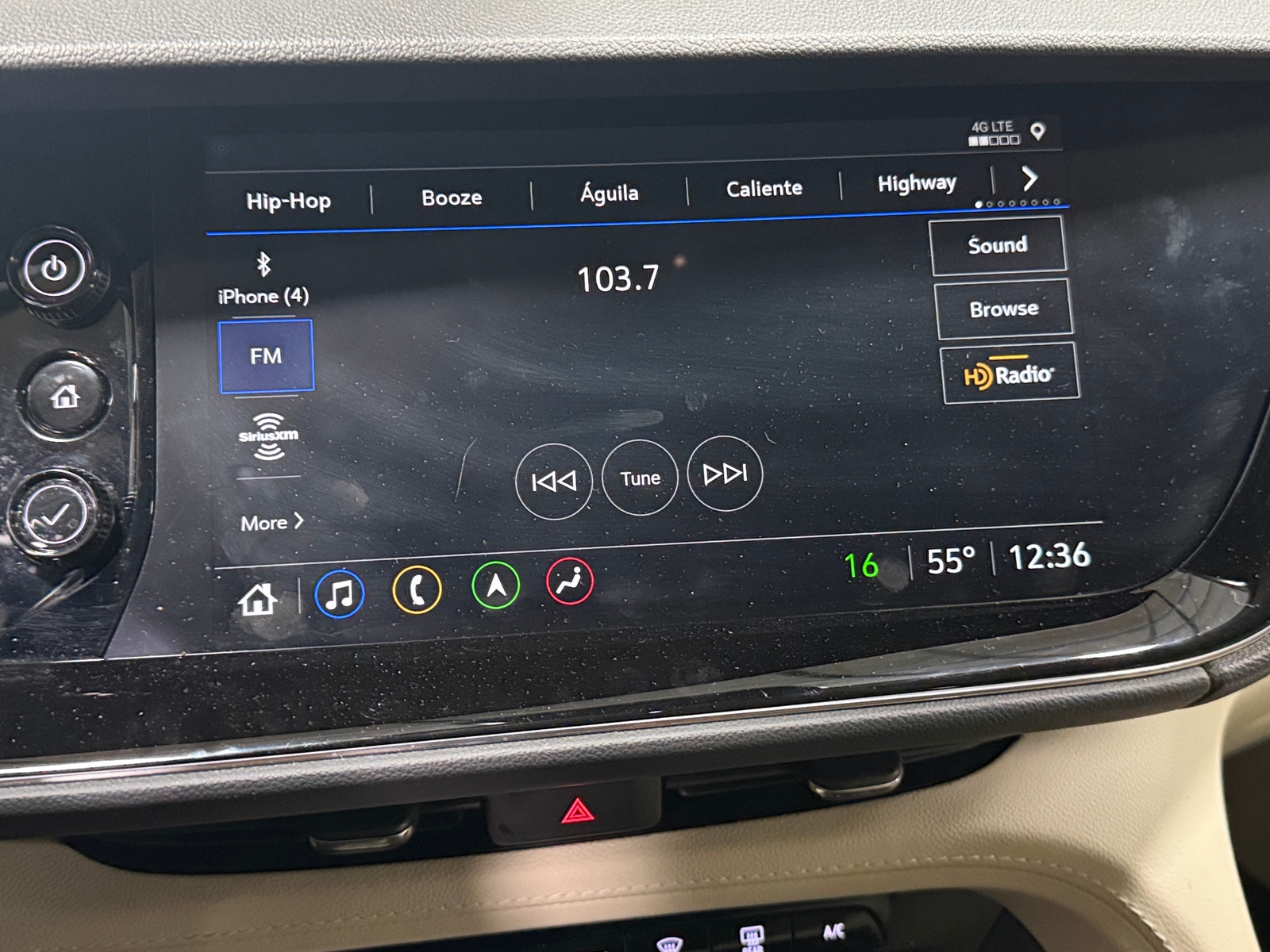 Thumbnail: 2023 Buick Envision - 3