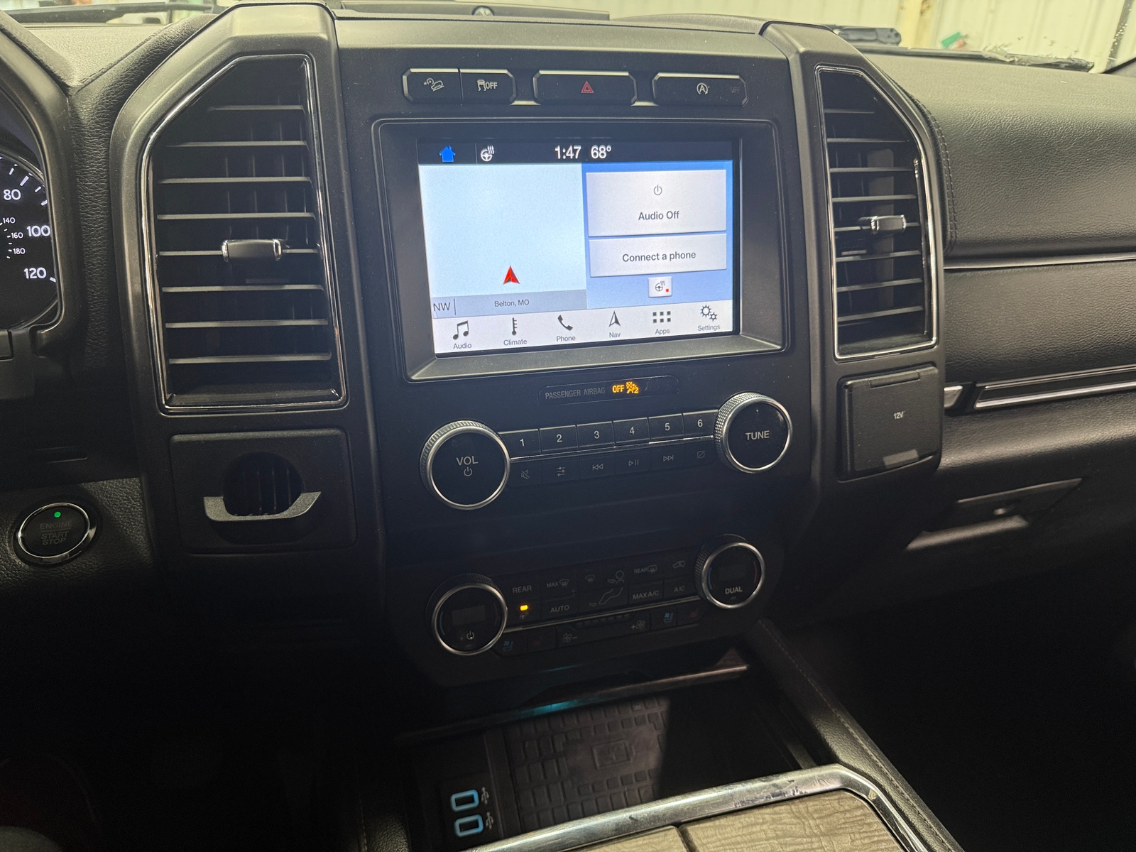 Thumbnail: 2019 Ford Expedition MAX - 4