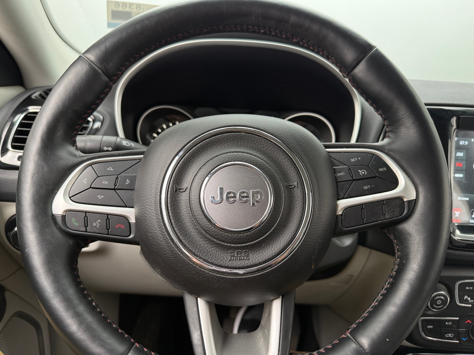 Thumbnail: 2017 Jeep Compass - 4