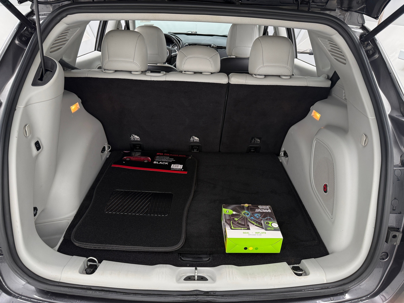 Thumbnail: 2017 Jeep Compass - 6