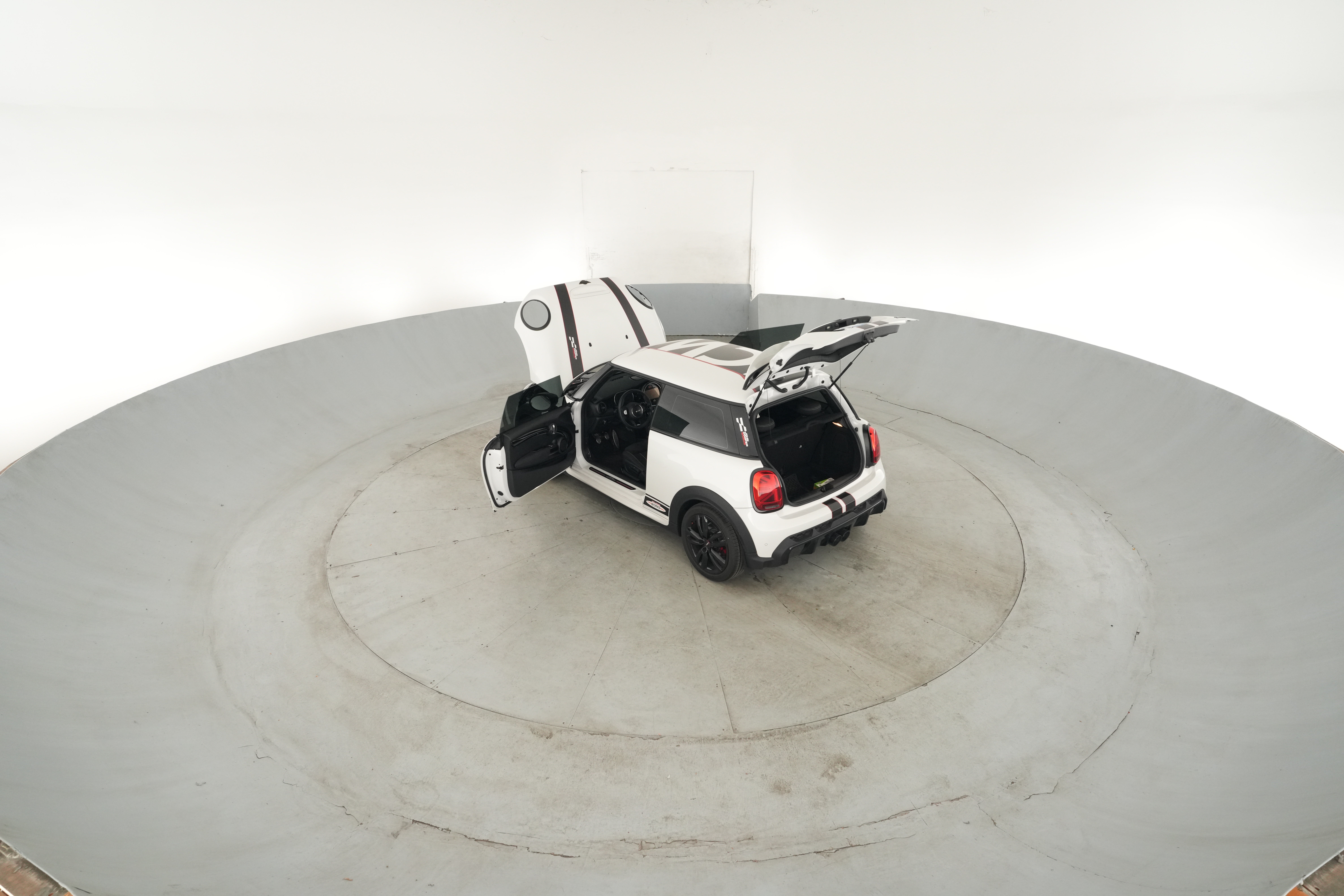 2024 MINI Hardtop 2 Door John Cooper Works - Photo 25