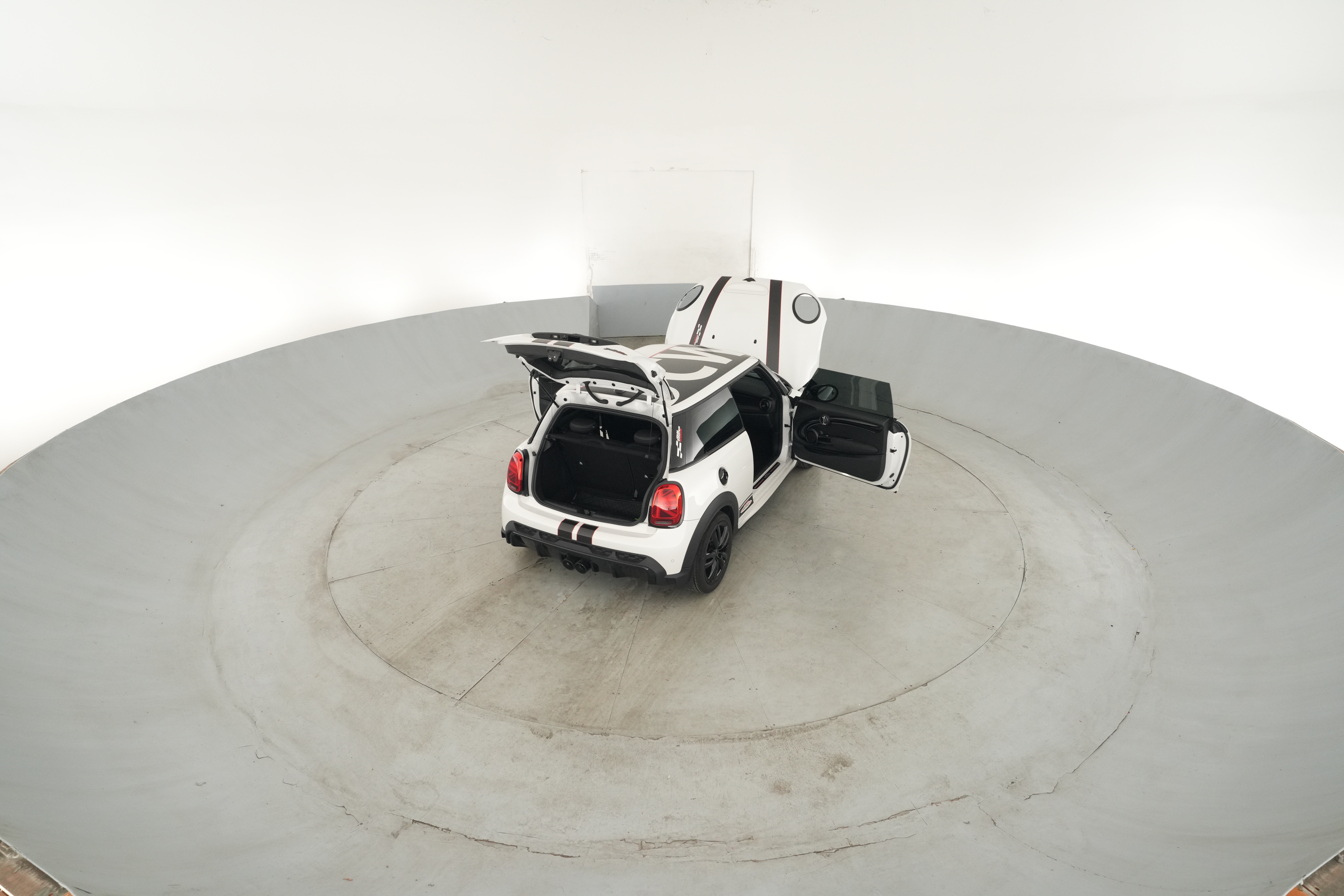2024 MINI Hardtop 2 Door John Cooper Works - Photo 28