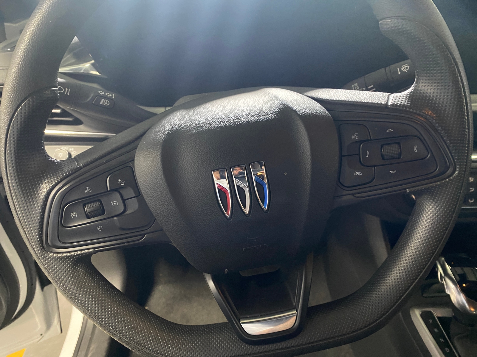 Thumbnail: 2025 Buick Envista - 4