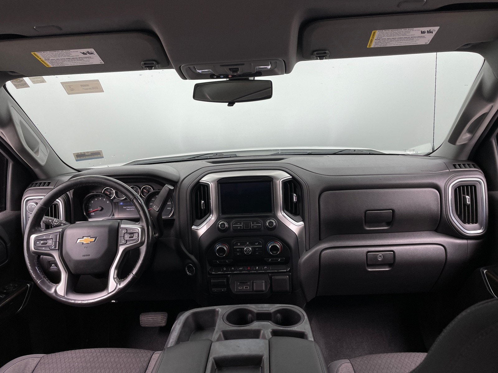 Thumbnail: 2020 Chevrolet Silverado 1500 - 3