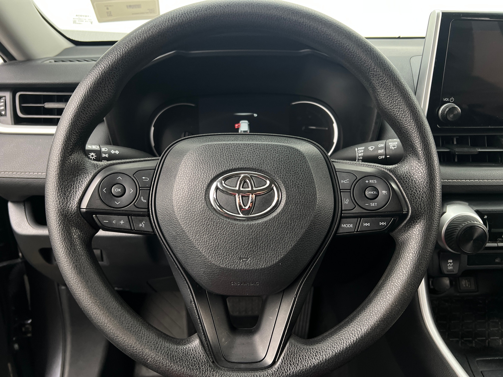 Thumbnail: 2024 Toyota RAV4 - 5