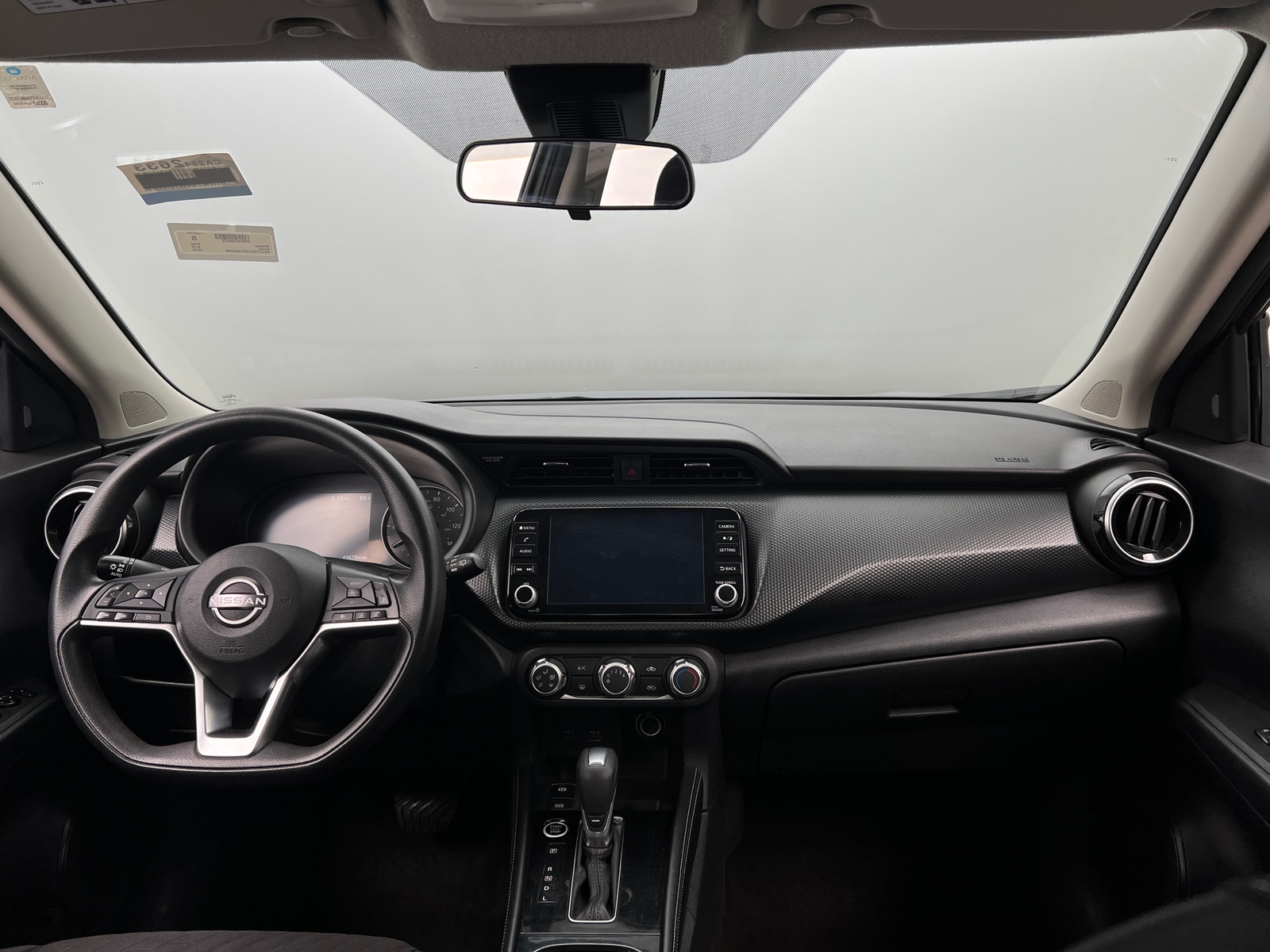 Thumbnail: 2023 Nissan Kicks - 3