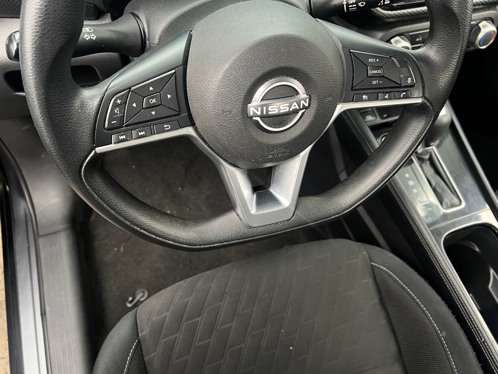 Thumbnail: 2023 Nissan Kicks - 5