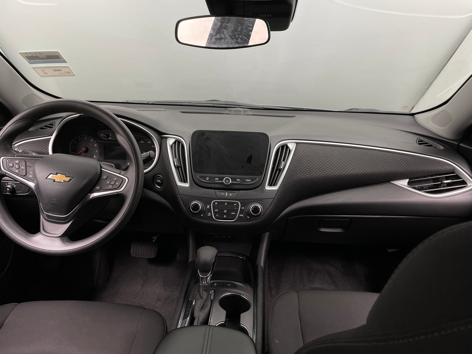 Thumbnail: 2024 Chevrolet Malibu - 3